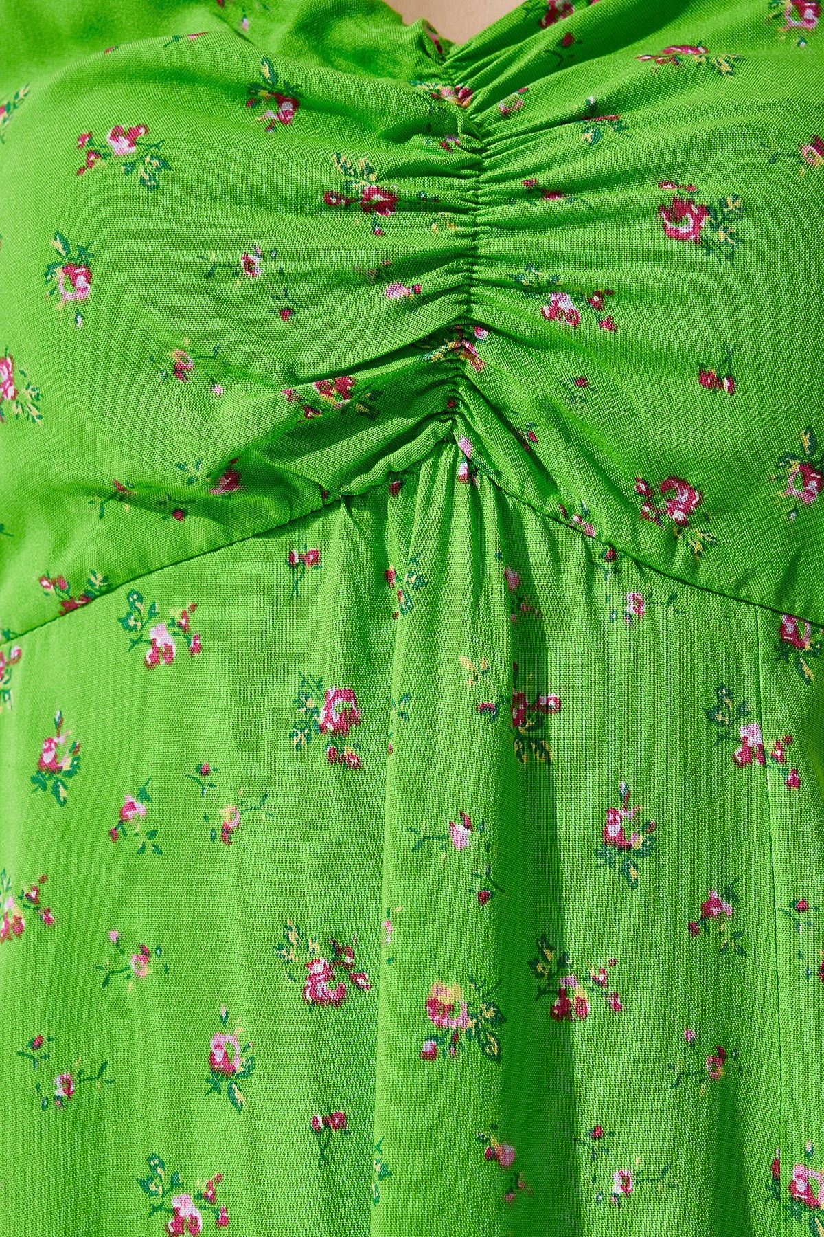 Female peanut green hanger with patterned viscose dress ub00236