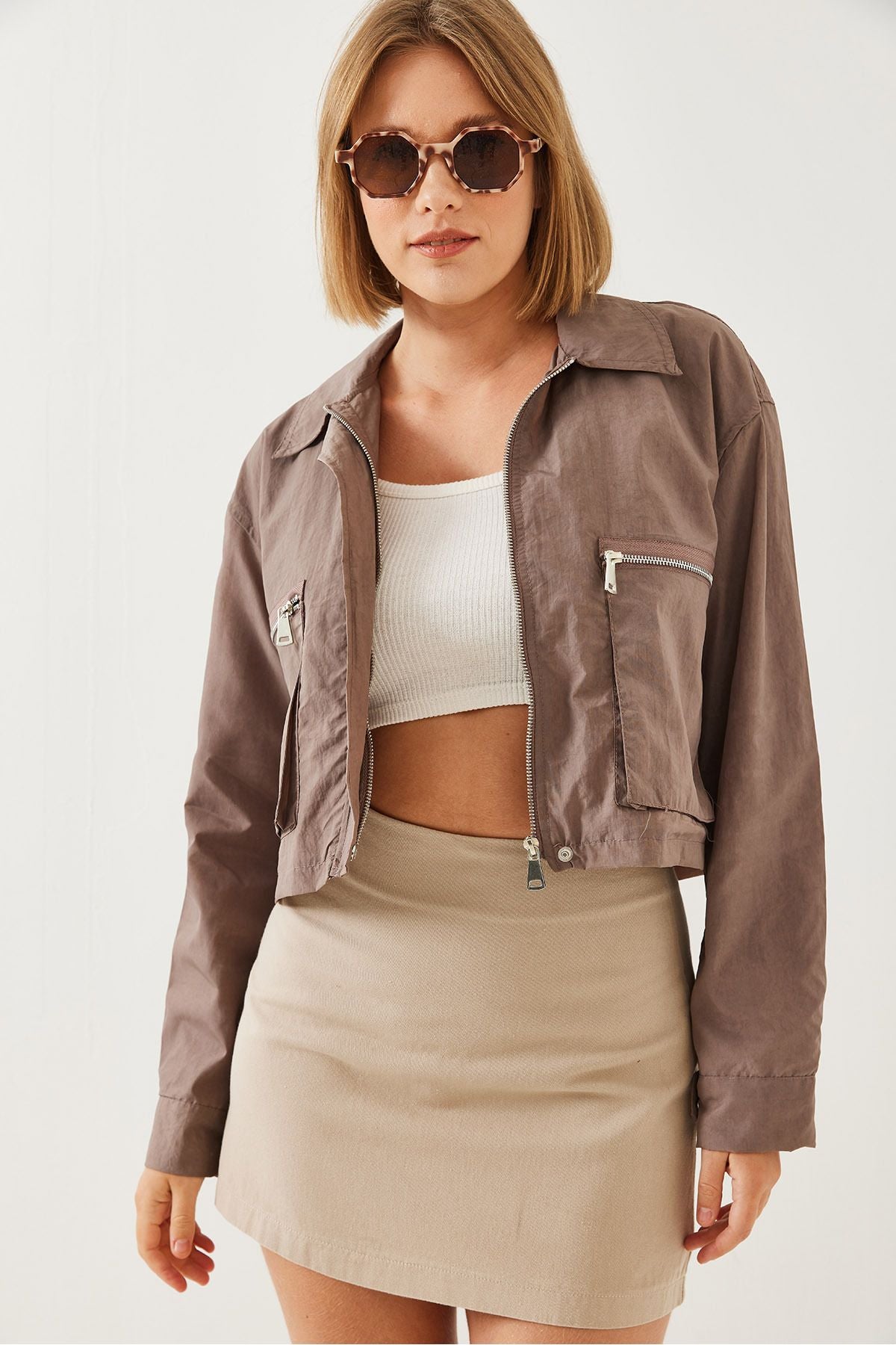 Parachute Fabric Crop Jacket with Female Brace Pocket 2403 60351152