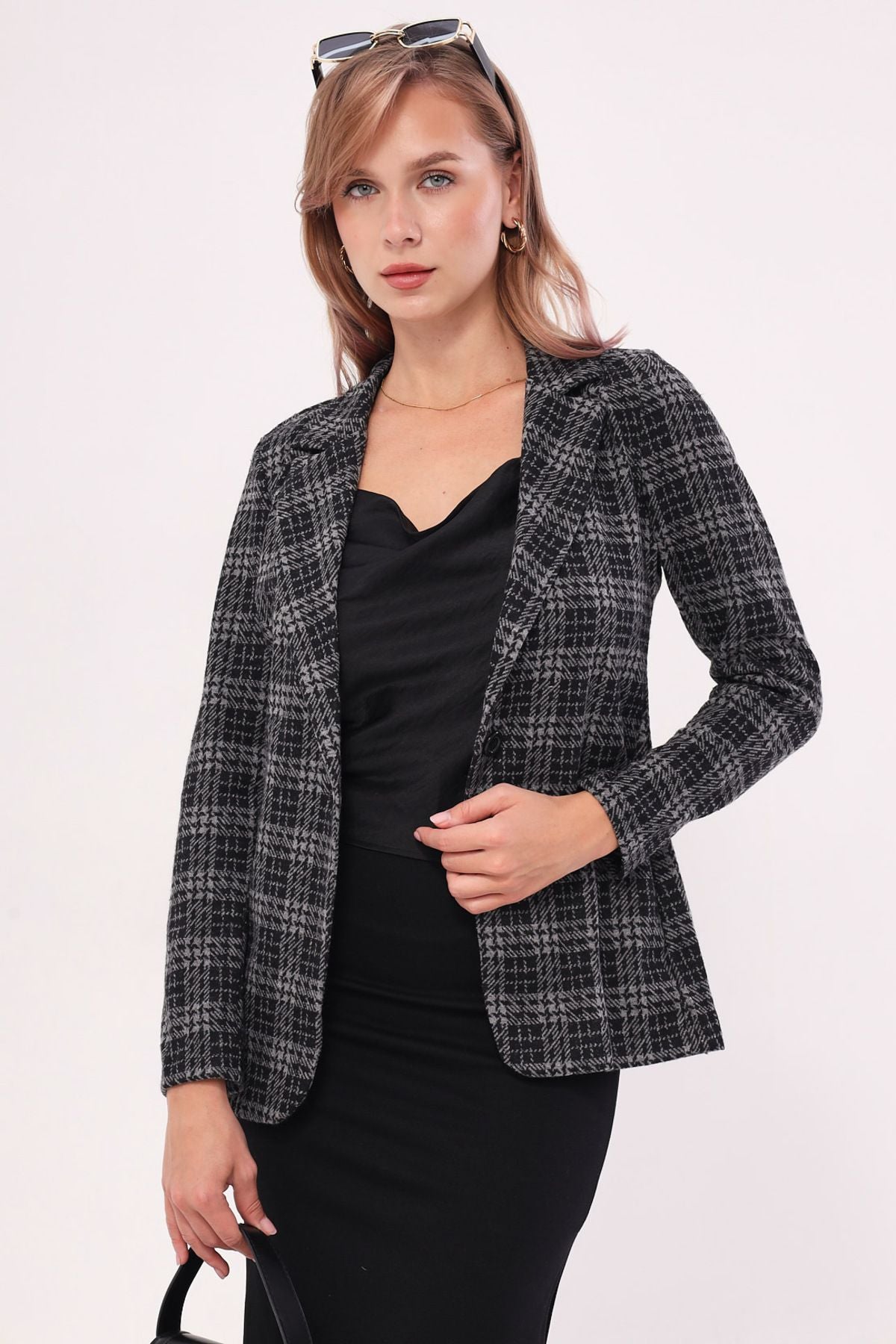 WOMEN'S SINGLE SINGLE KNOWLEDGE ECOFE JACKET ARM-19K001131