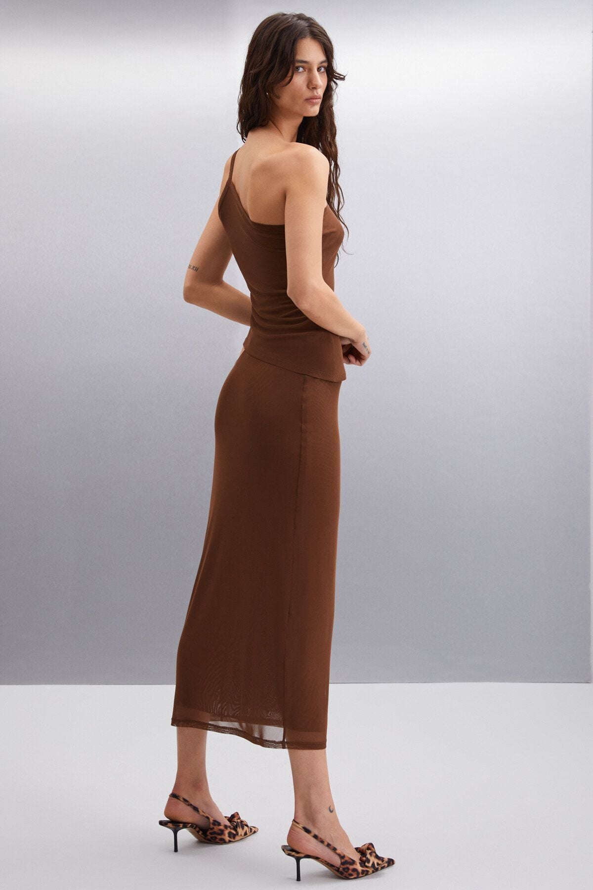 Woman 100 %Polyester Slim Brown Skirt