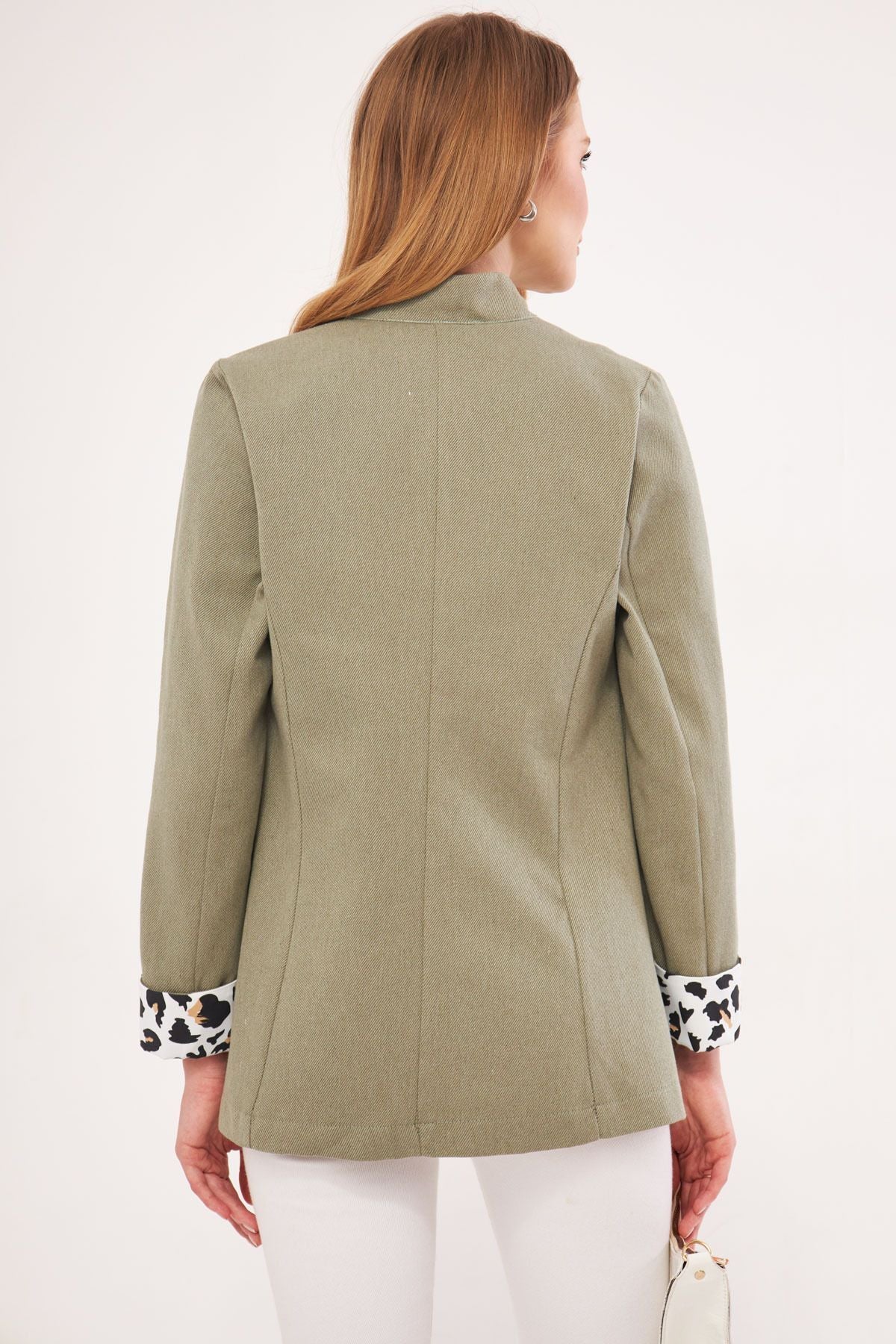 Woman Khaki Ikosiena jacket upright neck sleeve intra-arm leopard patterned ARM-24Y001044