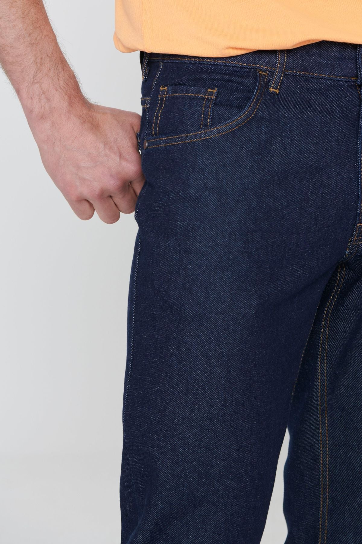 Men's navy blue comfort fit comfortable cut 100 %cotton denim jean jeans