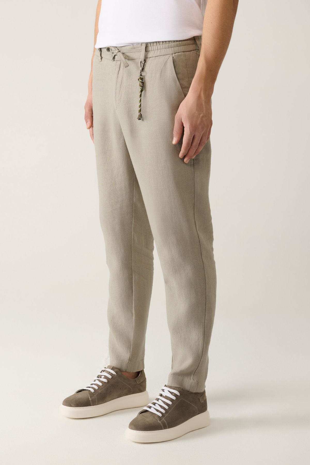 Men's gray waist tire 100 %linen ISSOS Pants B003032