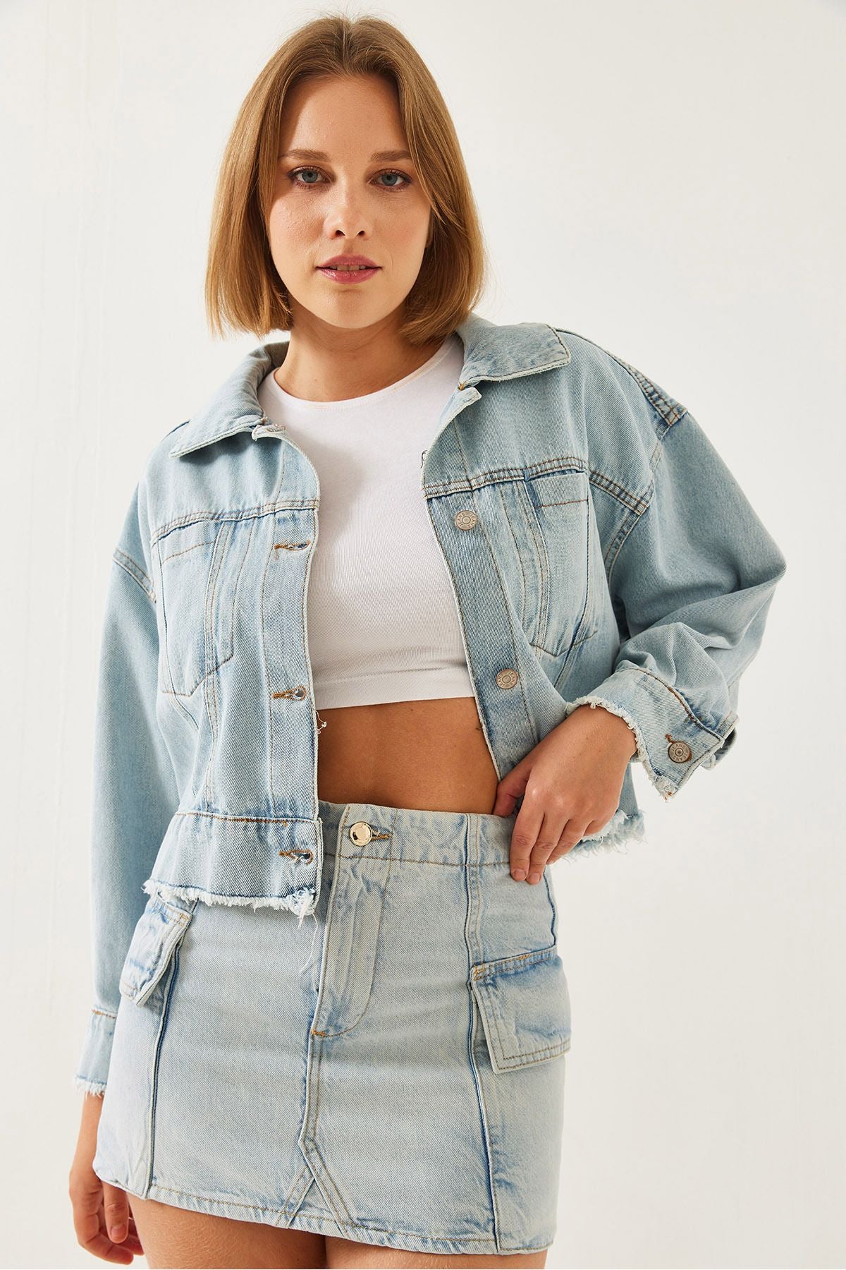 Women's End Tassel Detail Crop denim jacket 2209 60351170