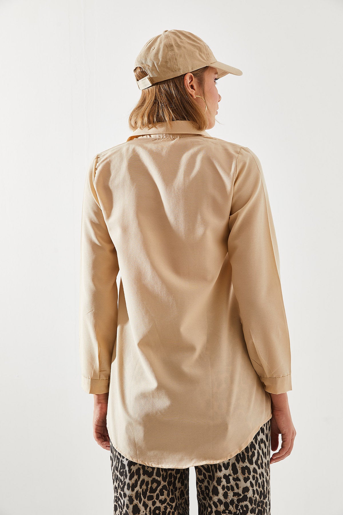 Women's Basic Shirt 60111011