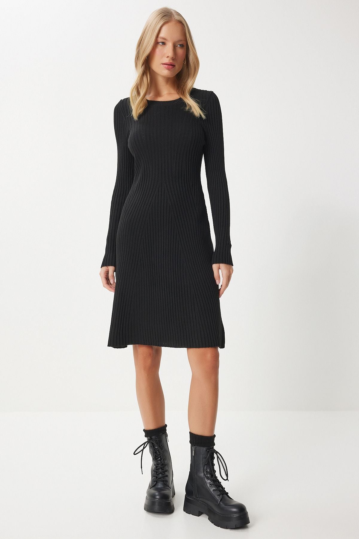 Female Black Bicycle Collar Celiko Dress MX00172