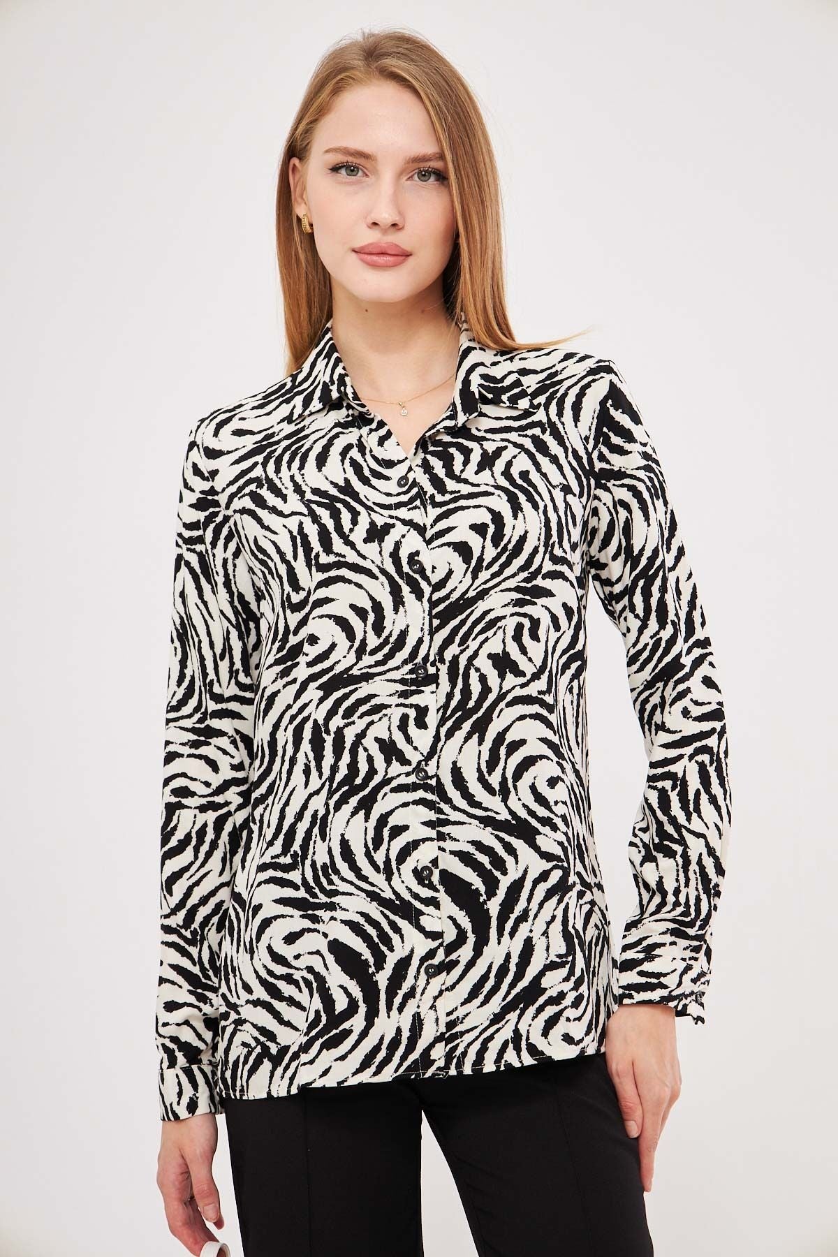 Woman White-Black Patterned Long Sleeve Shirt ARM-25K001040