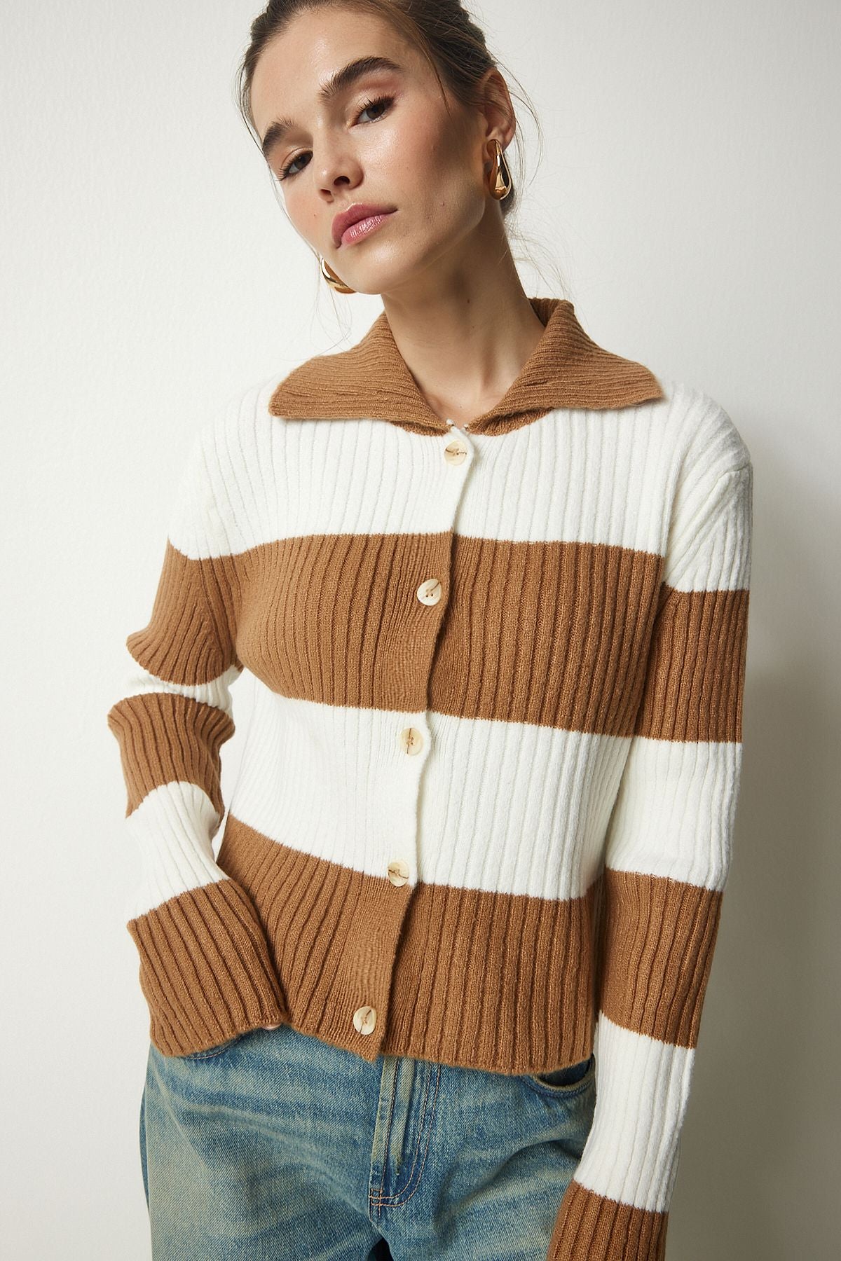 Female Biscuit Bone Polo Yaka button knitwear cardigan US00916
