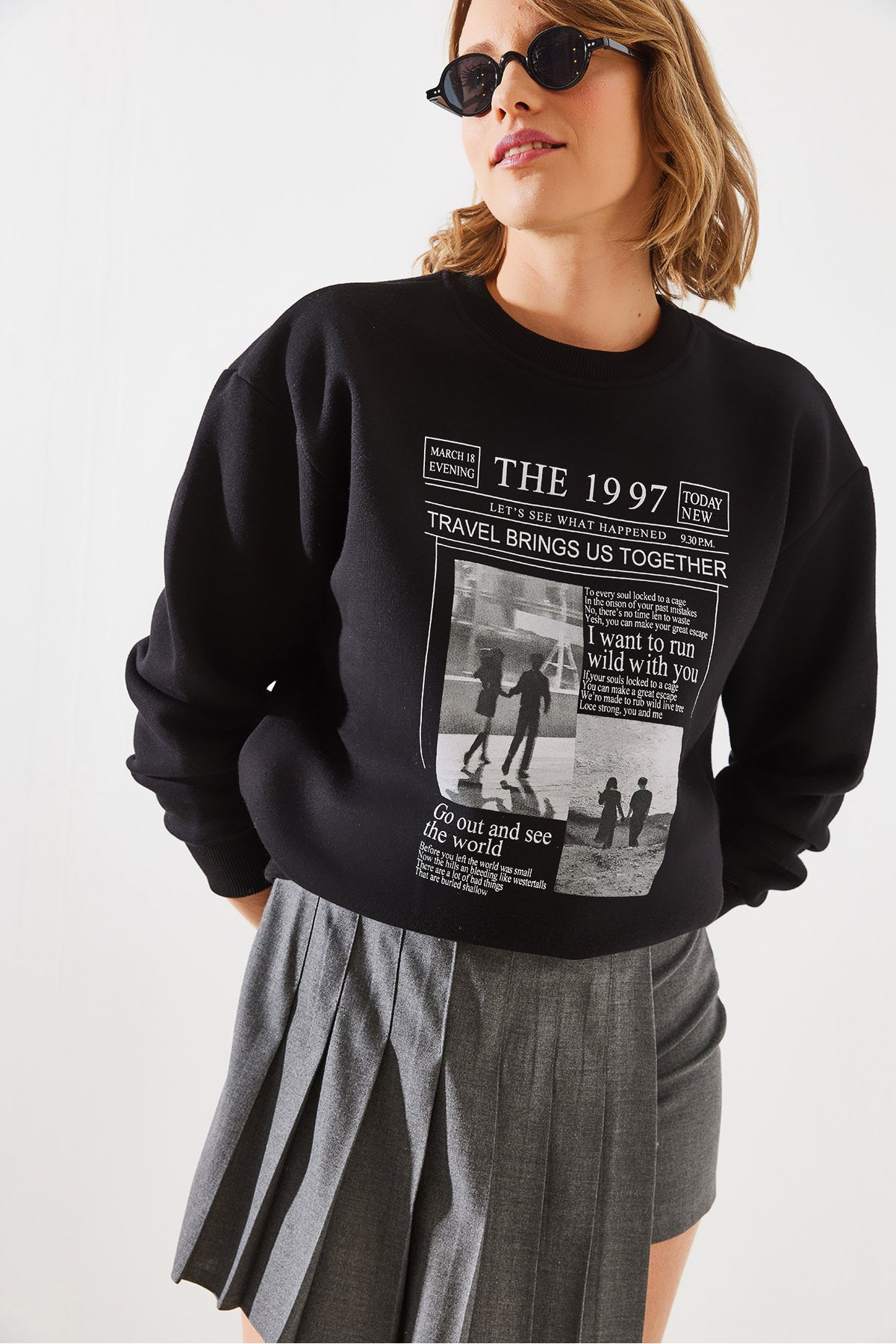 Women's Three Thread Raster The 1997 Printed Sweatshirt MBHS009 60601009