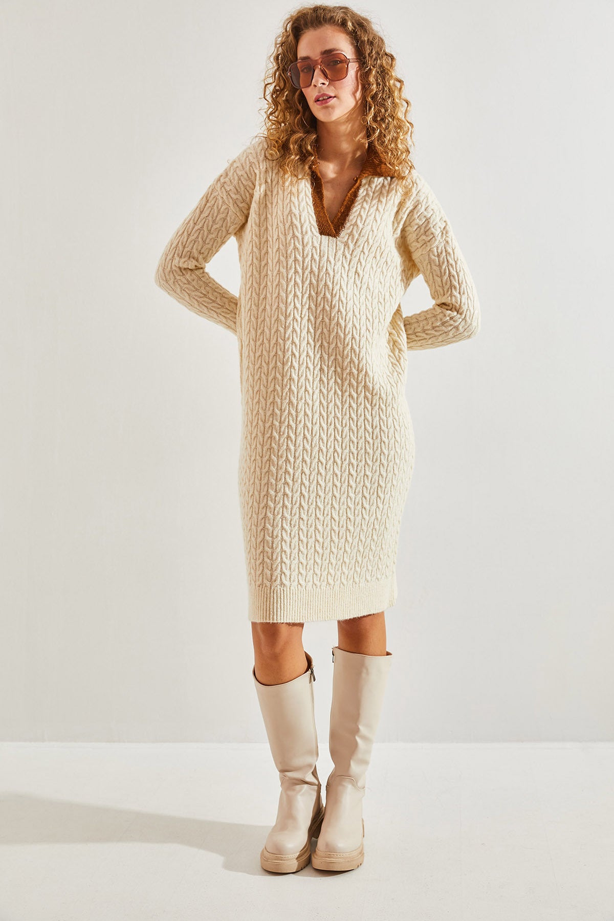 Women's Colored Collar Knitwear Dress 20234214