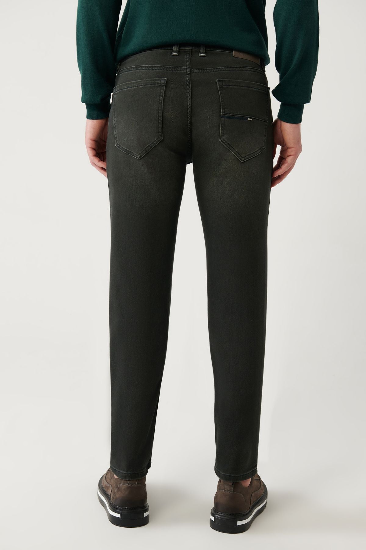 Male Khaki Washing Flexible Berlin Jean Pants A32Y3510