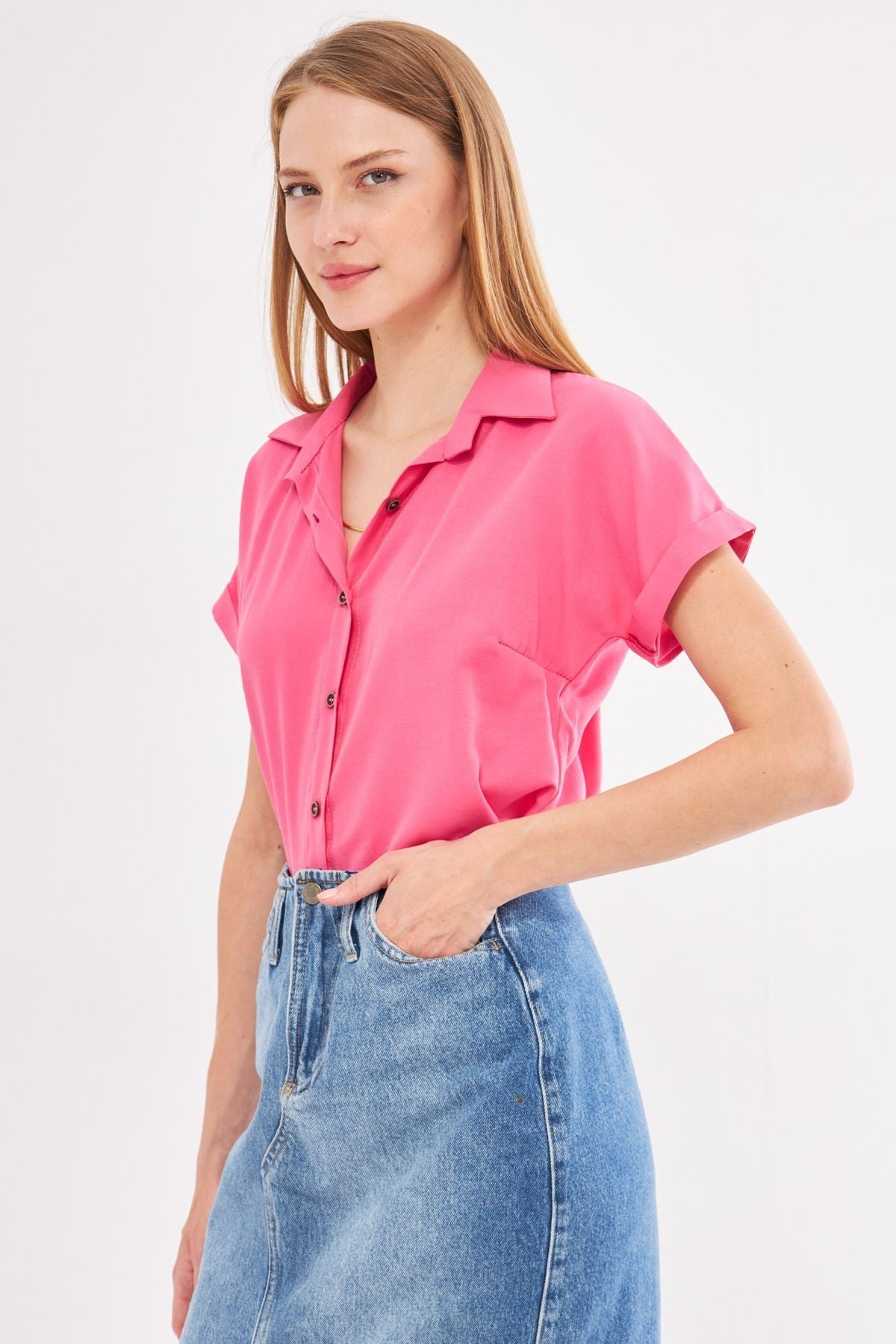 Woman Pink Short Sleeve Shirt ARM-19Y001065