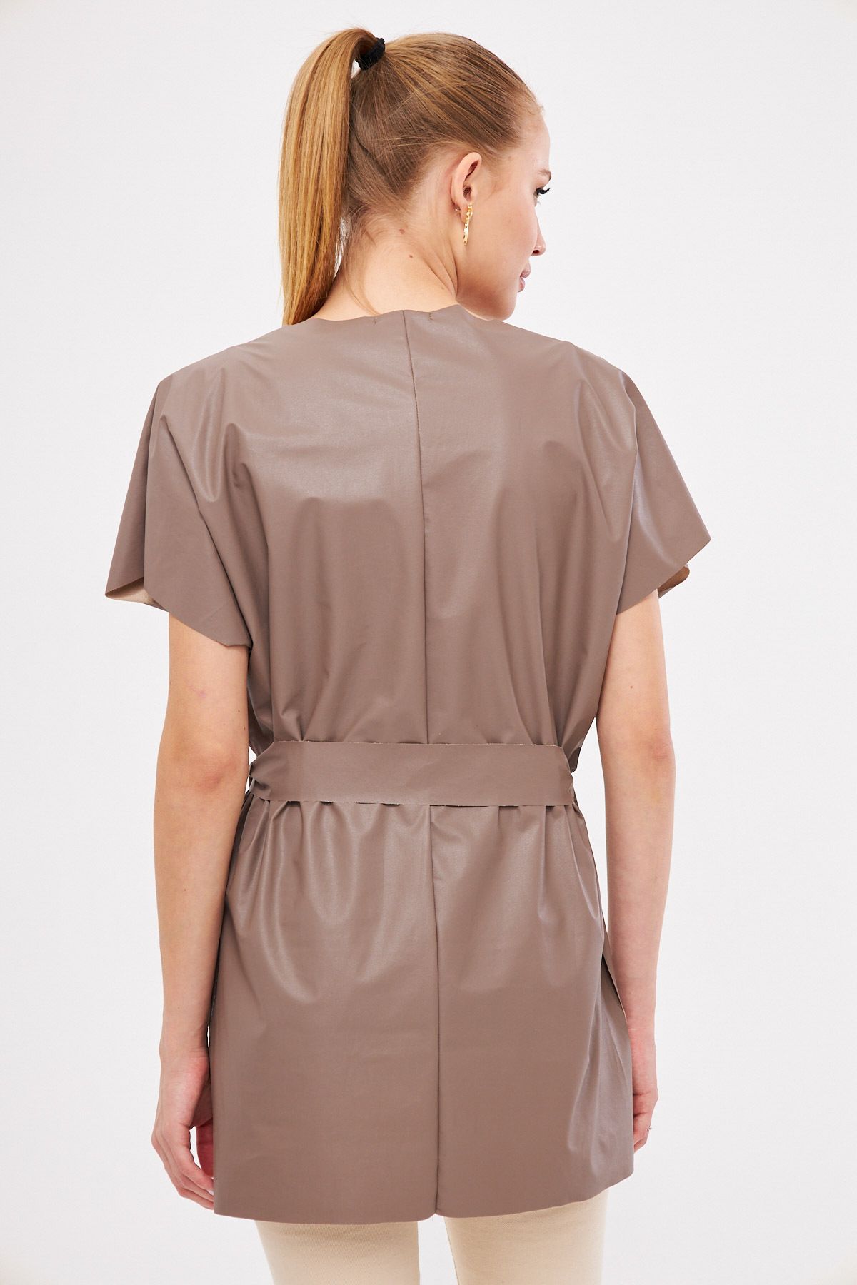 Female mink V-neck leather-looking front short back long belt blouse ARM-21K001054