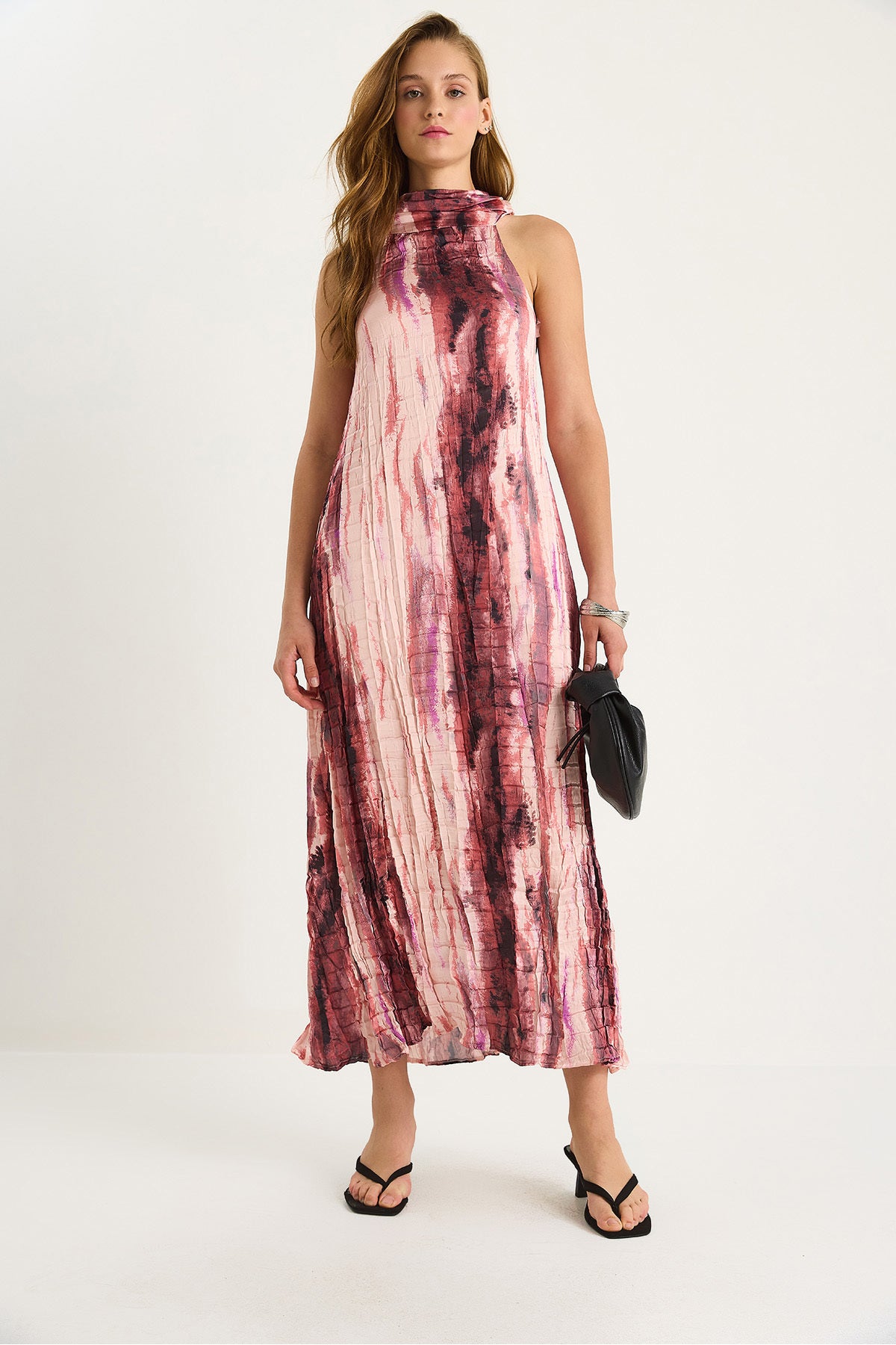 Women's Patterned Halter Neck Lined Satin Textured Crush Dress DE251059 60283419