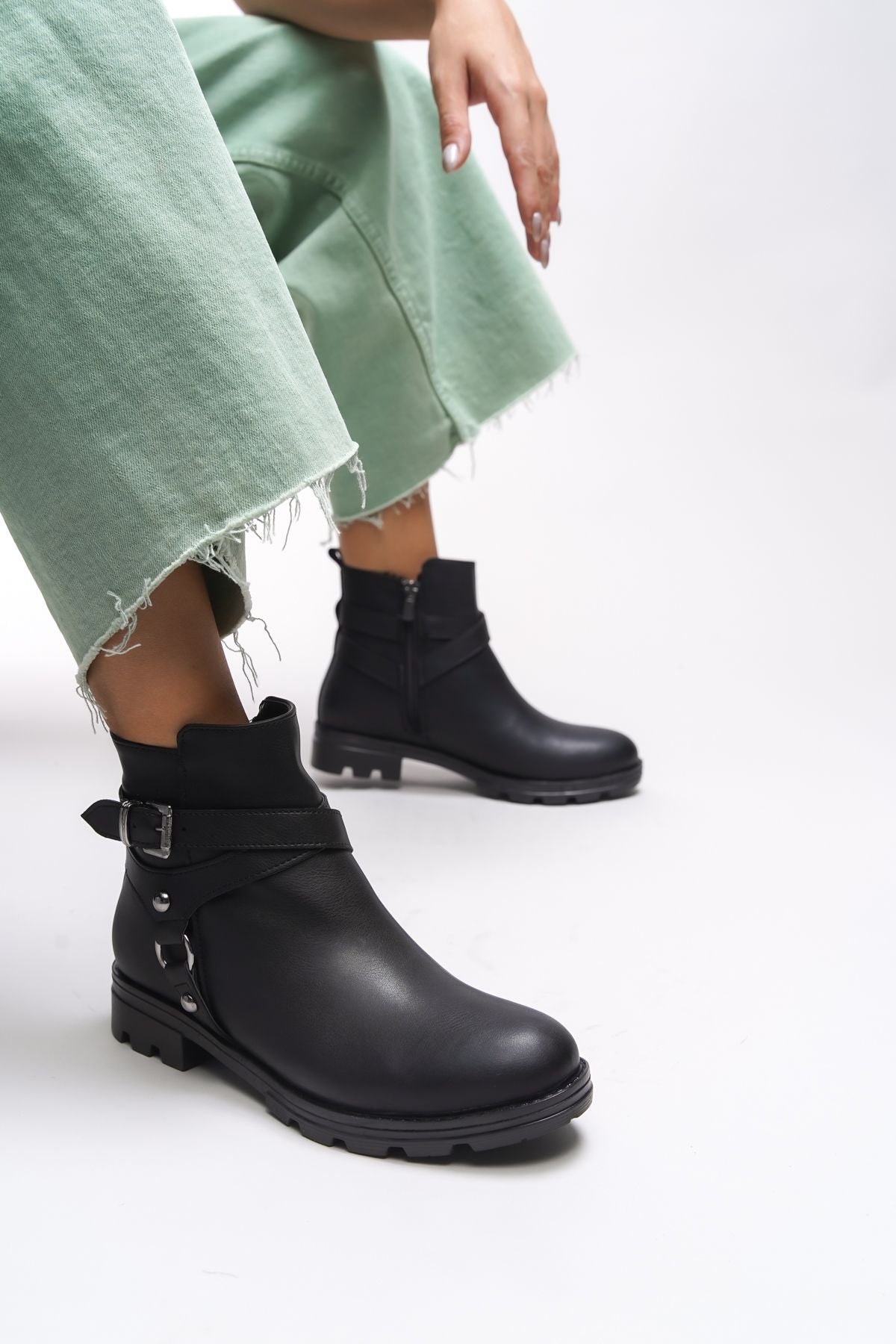 Lislaevar Women's Boka Detailed Bot 0012202 Black Skin