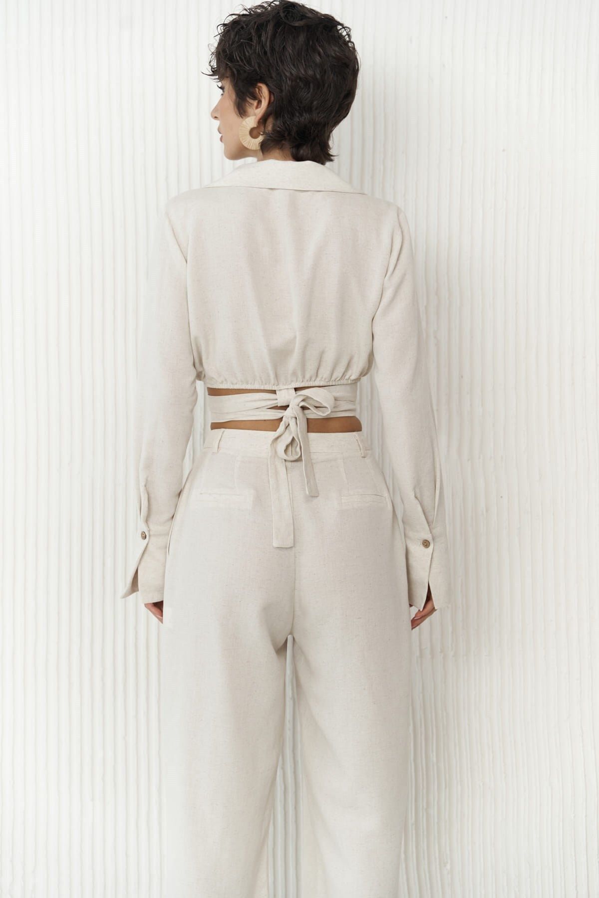 Estila Beige Crop pants Set