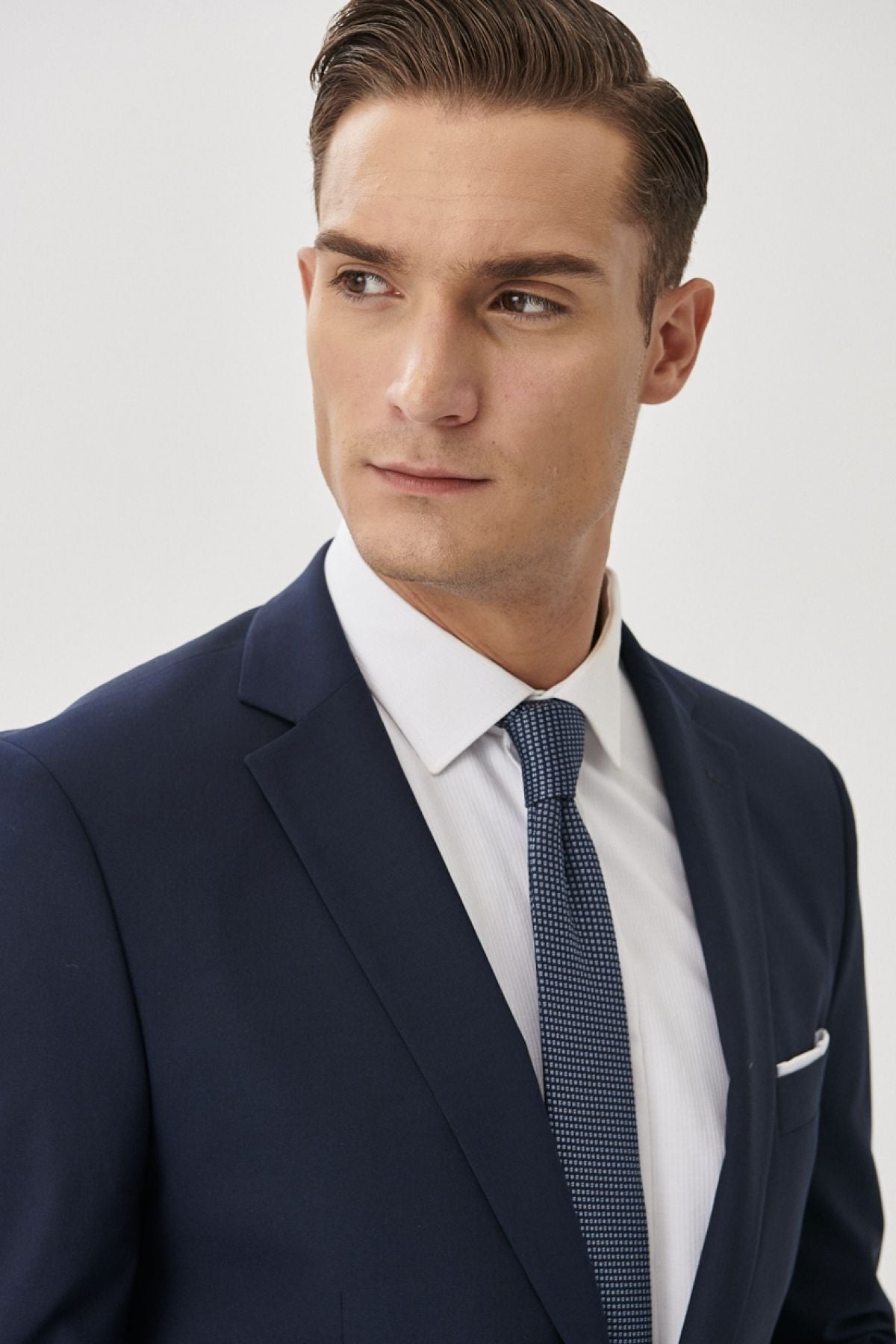 Men's navy blue slim fit narrow cut mono collar suit suit