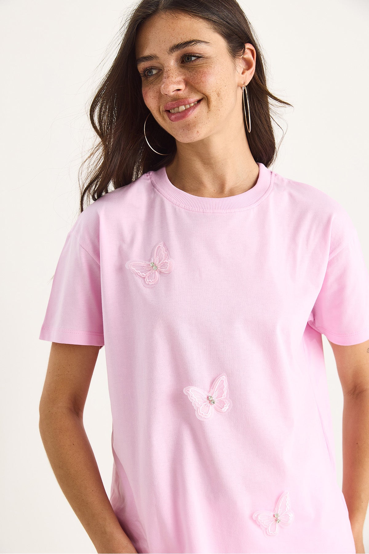 Women's Butterfly Accessory Crew Neck Cotton T-Shirt 60602071