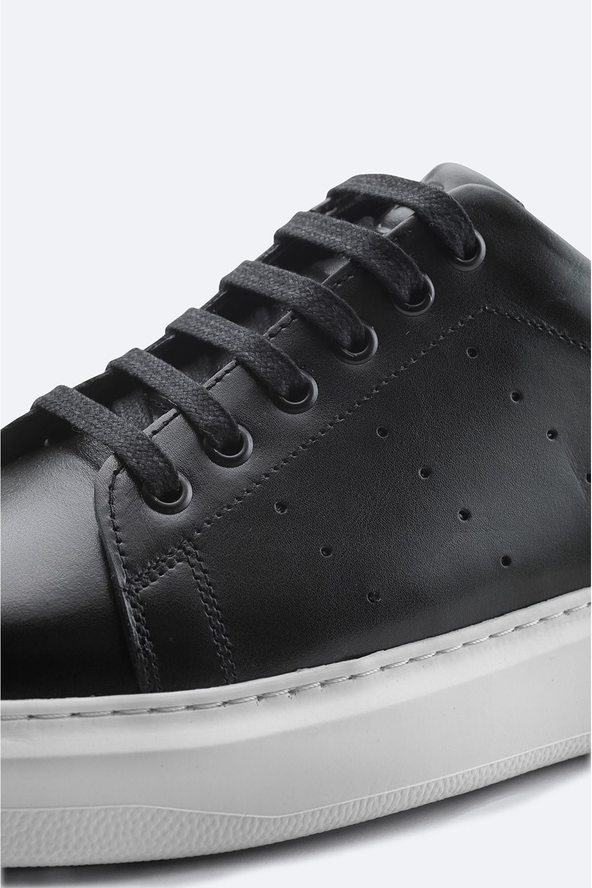 Men's black 100 %leather flexible floor casual shoes B008000