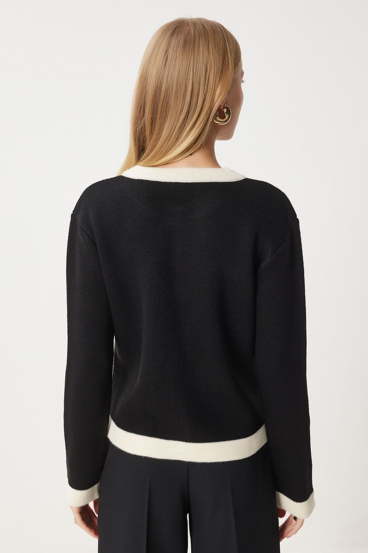 Women's black stylish button strip detailed knitwear cardigan pf00092