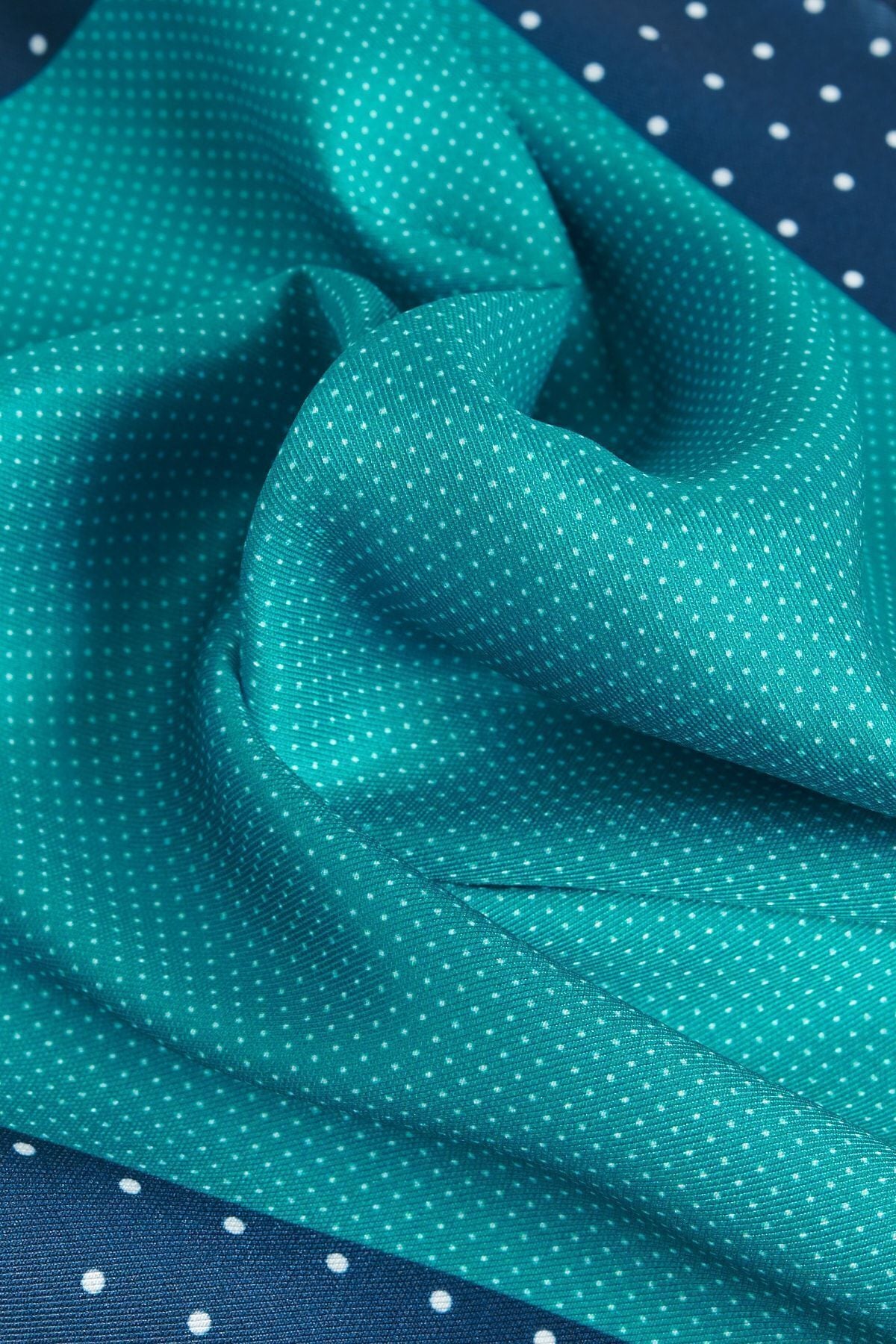 Men's green-blue patterned handkerchief