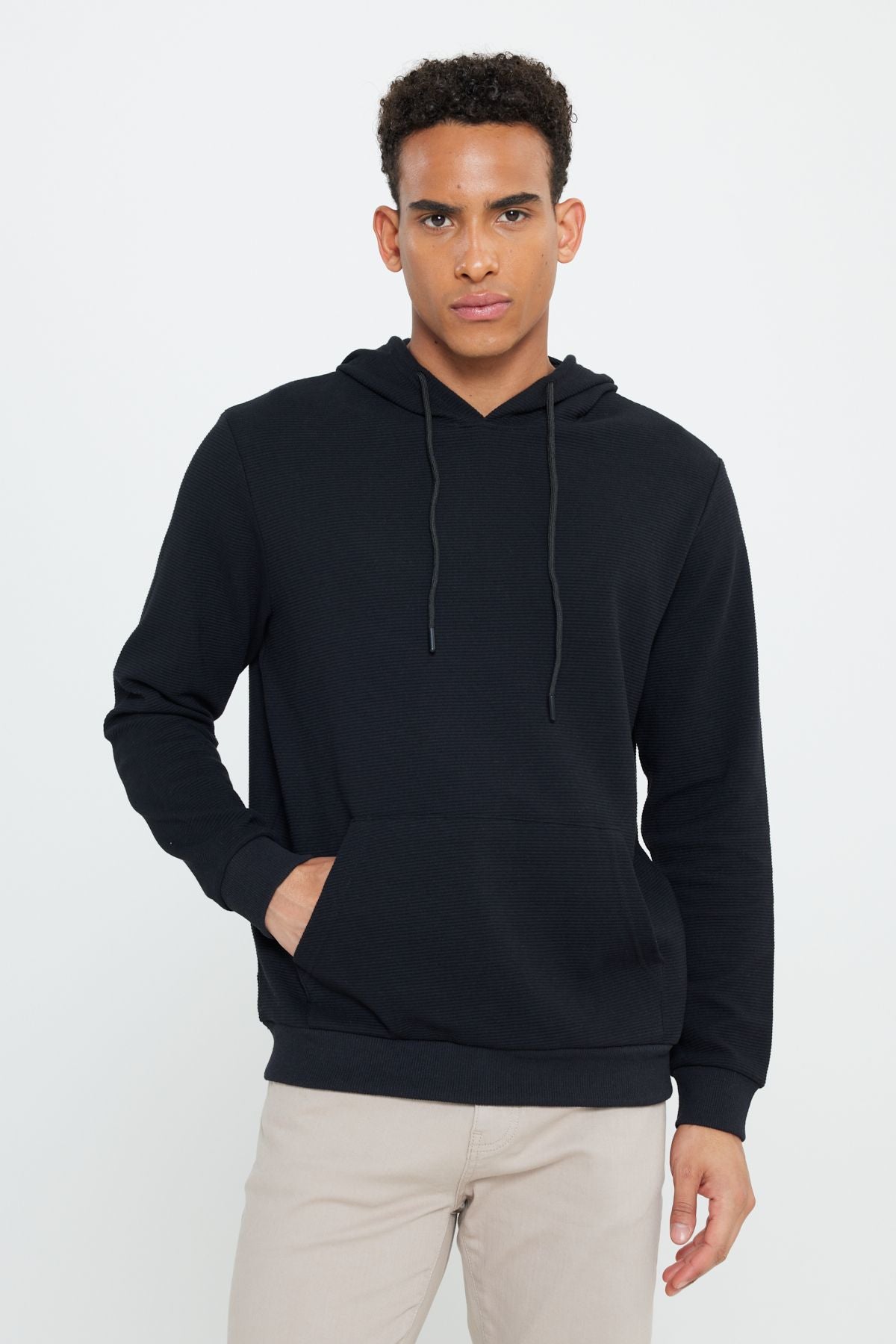 Men's black 2 yarn warm standard fit fit normal cut hooded ottoman patterned pocket sweatshirt