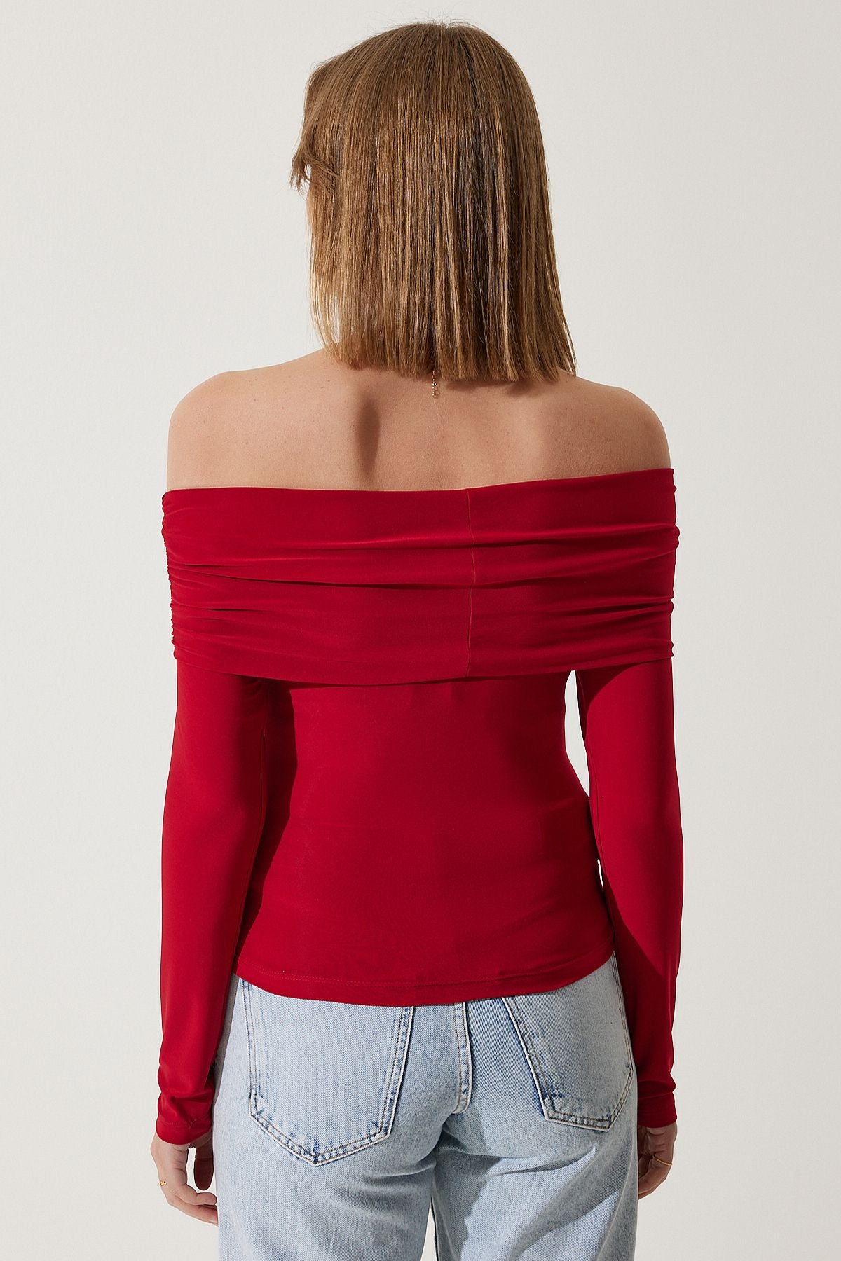 Woman Red Shoulders Open Shirring Detailed Blouse FF00161