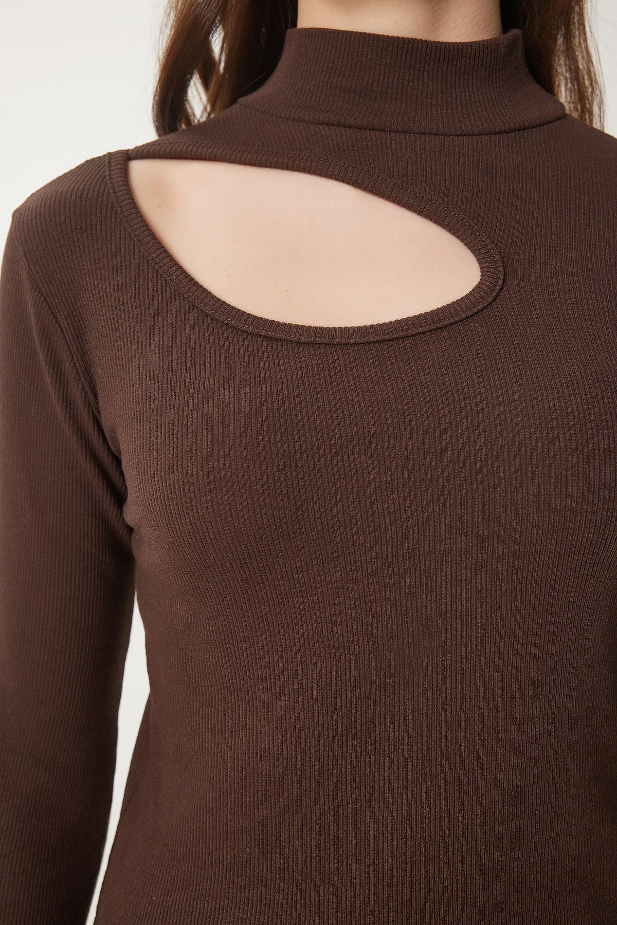 Female Brown Cut Out Detailed Wick Knitting Blouse GT00065