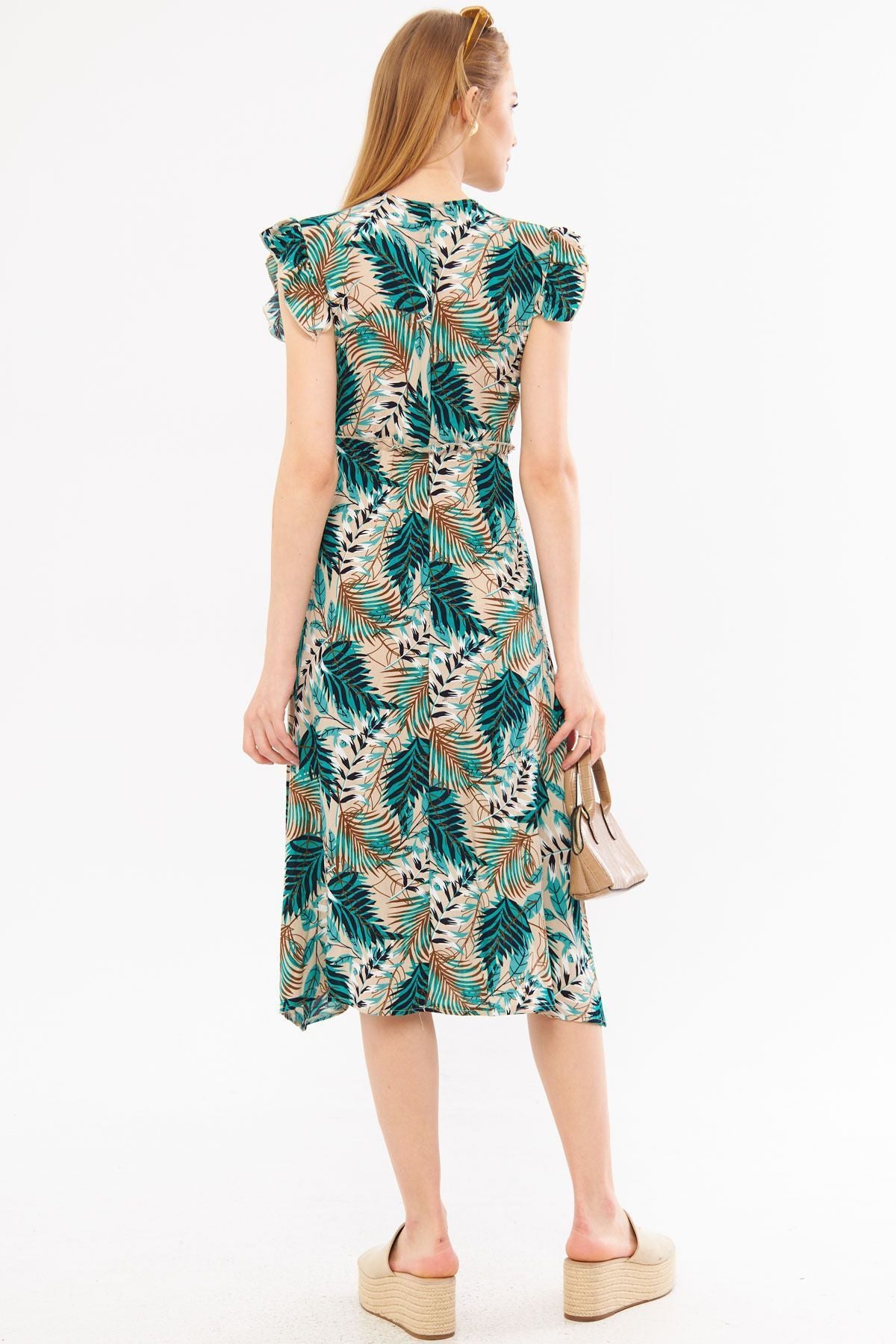 Female Green Cruve Neck Shoulder Ruffle Detailed Waist Midi Boy Dress ARM-24Y001020
