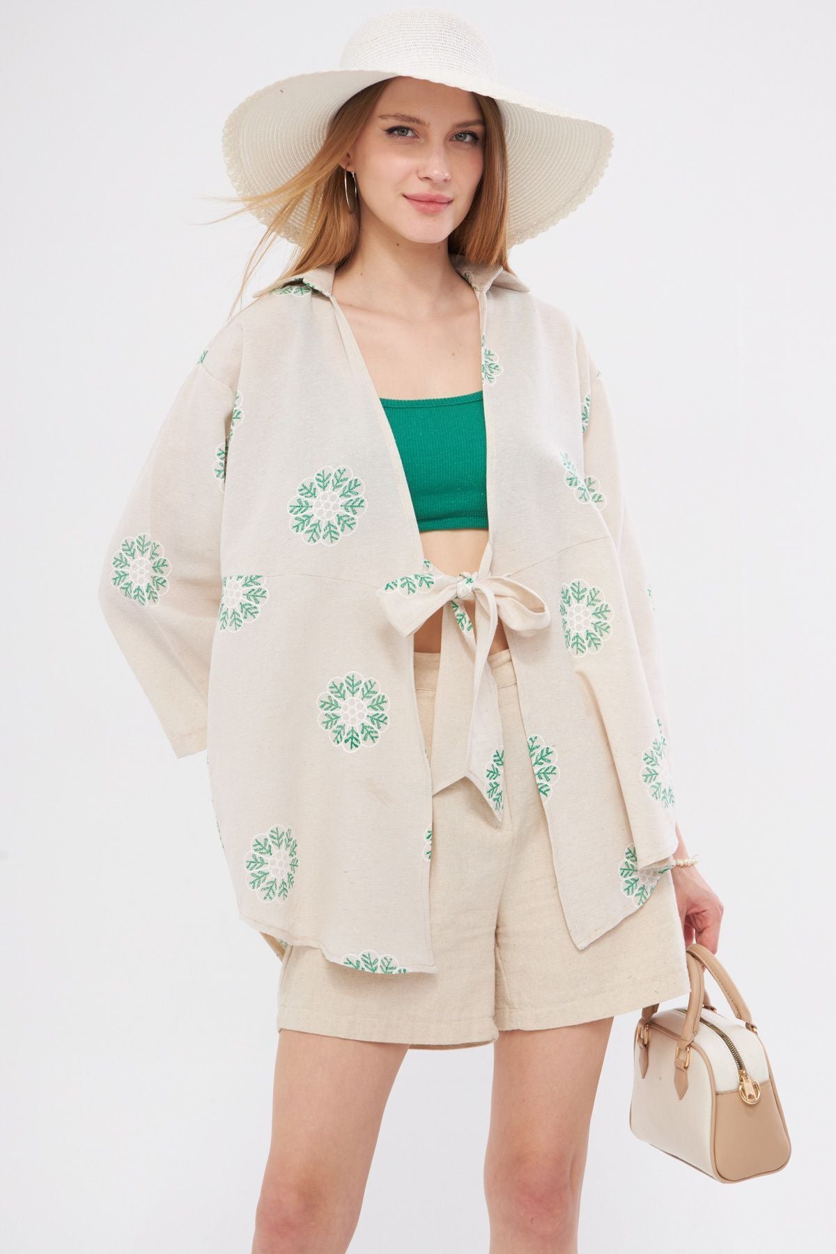 Woman Light Green Patterned Linen-looking front-binding kimono shirt ARM-24Y001079