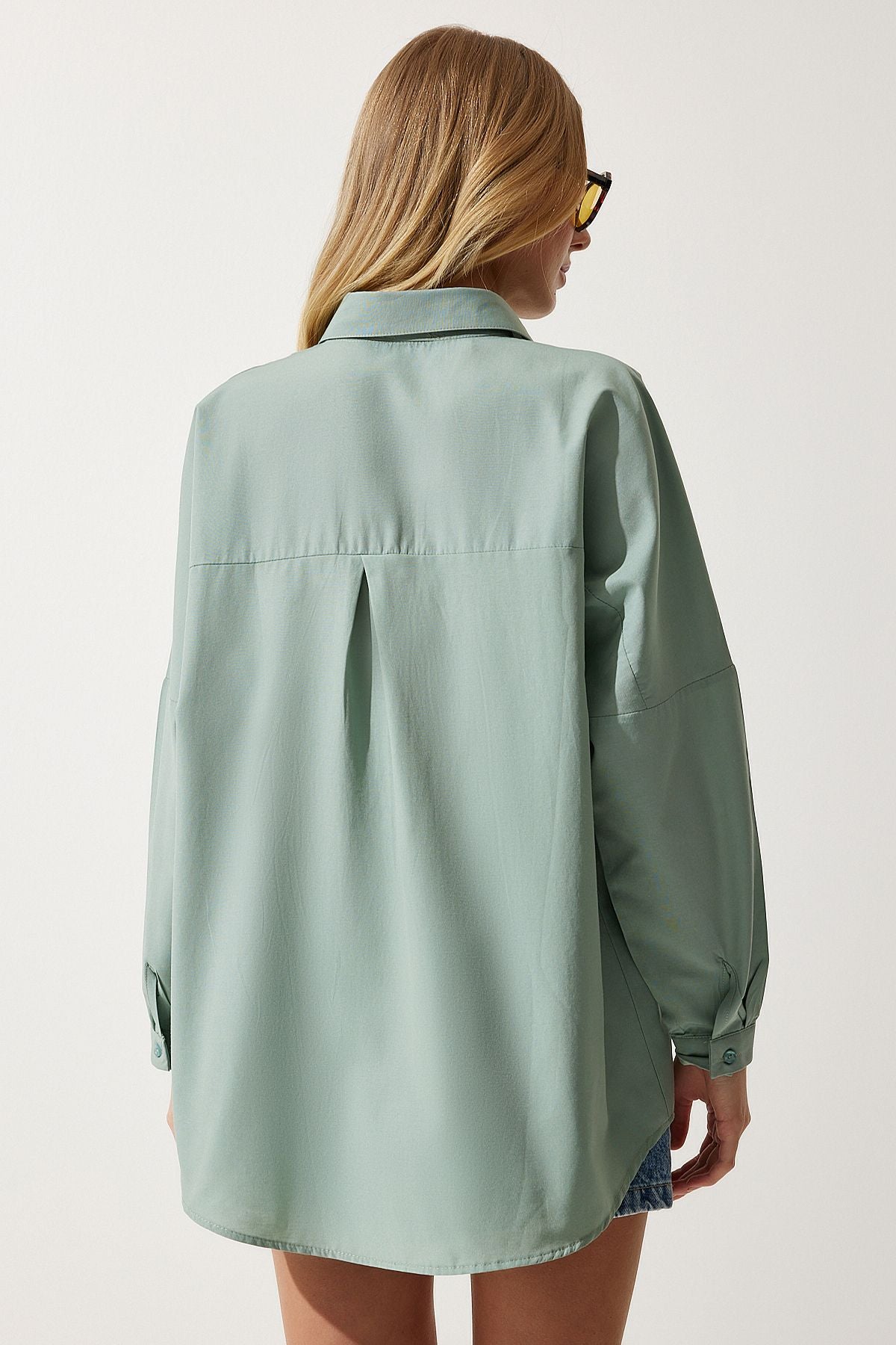 Women's Cagla Green Oversize Long Basic Shirt DD00842