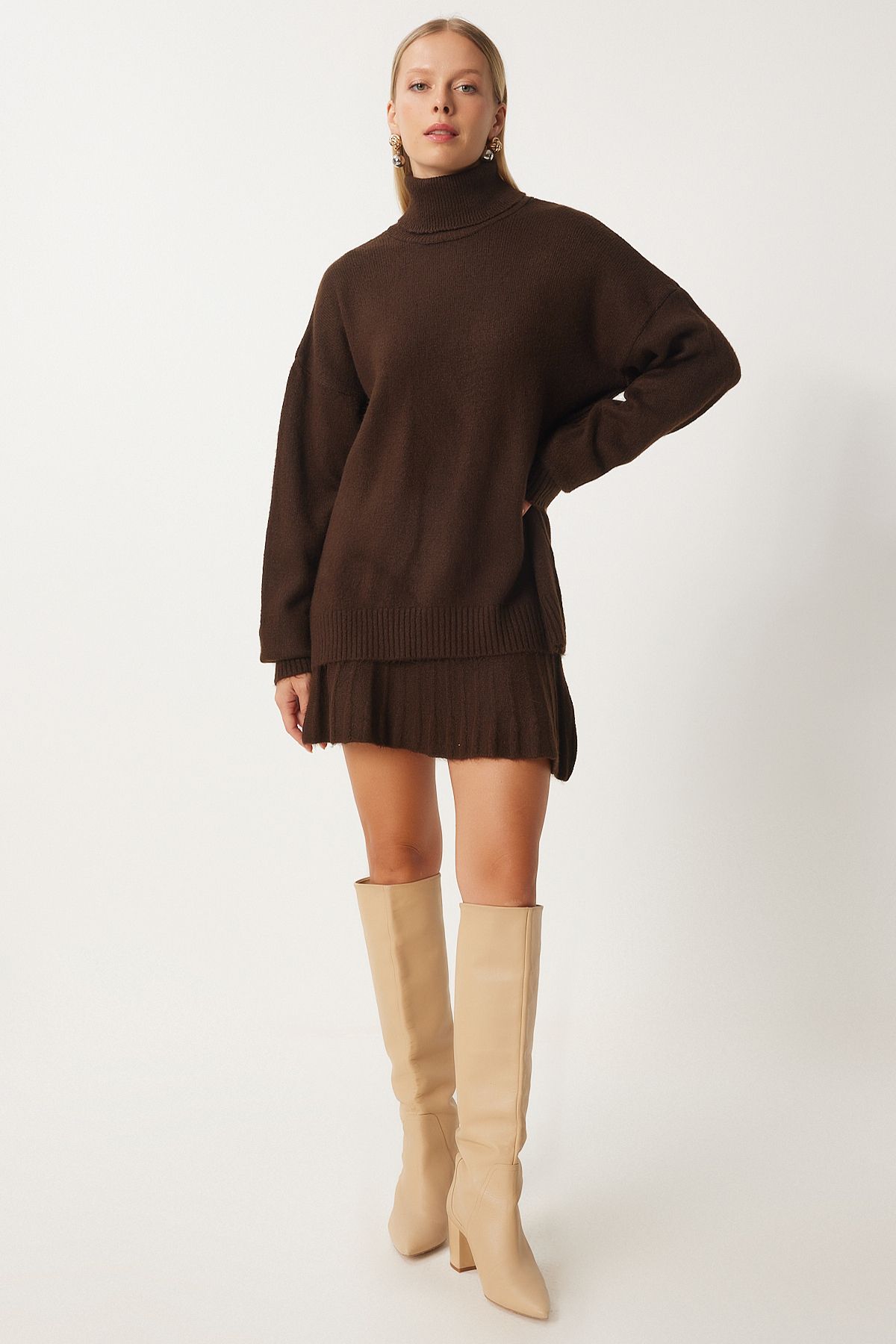 Female brown fisherman collar knitwear sweater skirt set DD01343