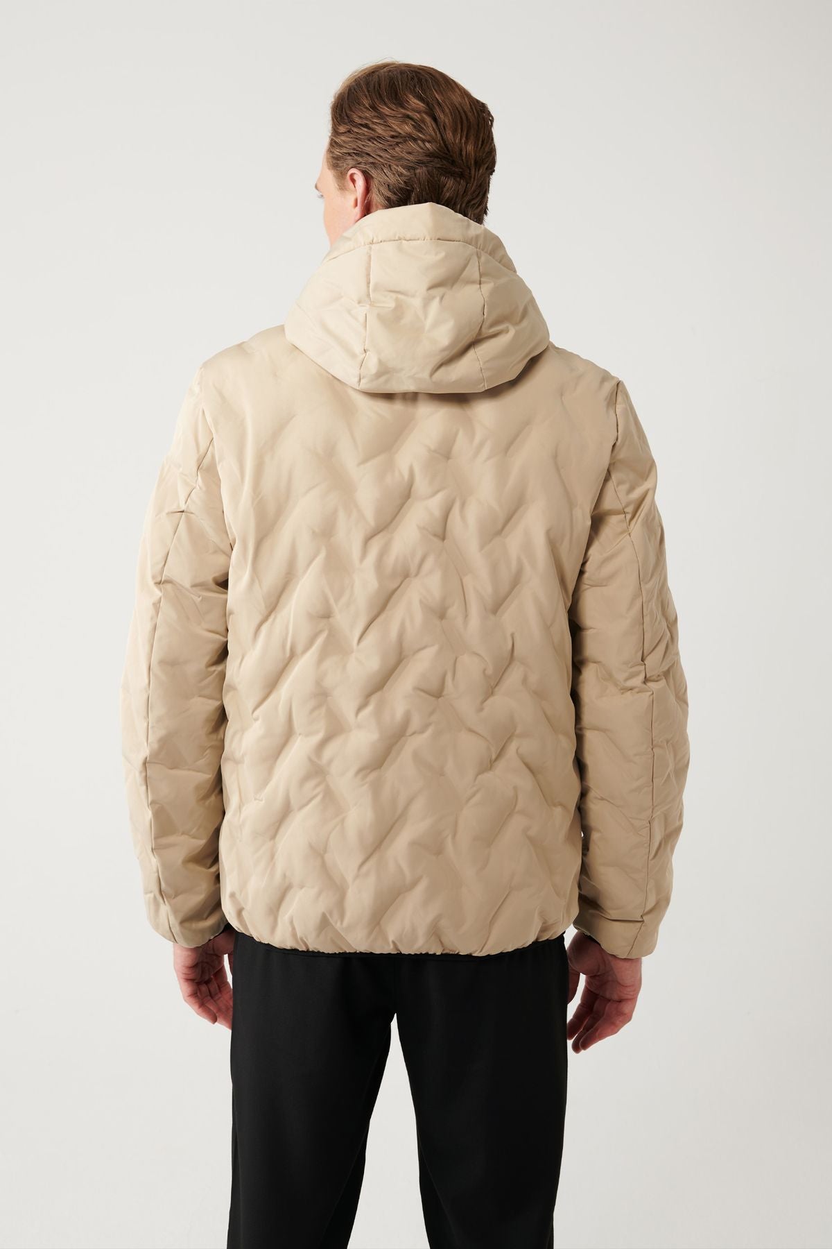 Men's Beige Hopedwater Water Driving Windproof Carrying Hanger Inflatable Mont A32Y6041