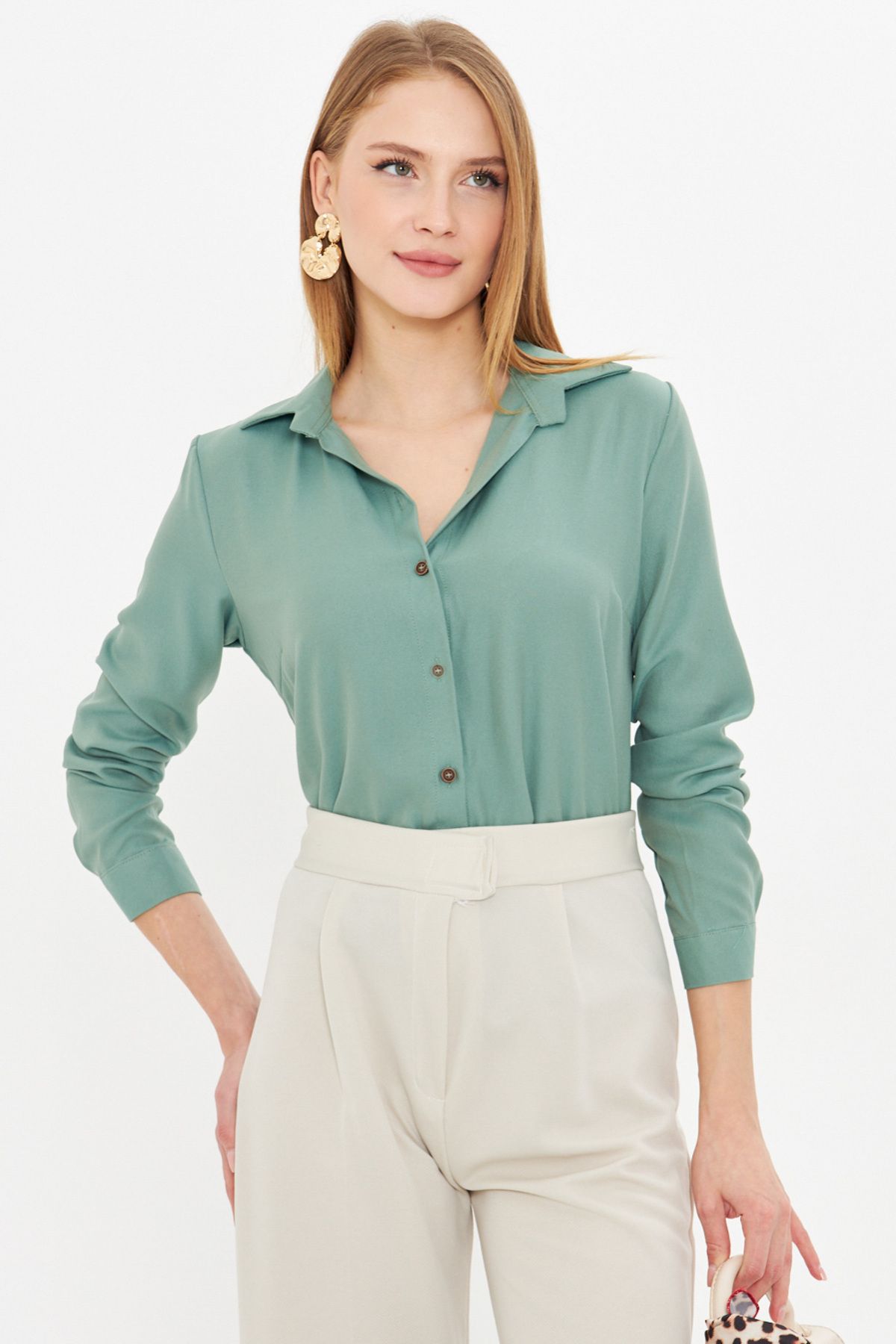Women's Cagla Green Long Sleeve Flat Shirt ARM-18Y001176