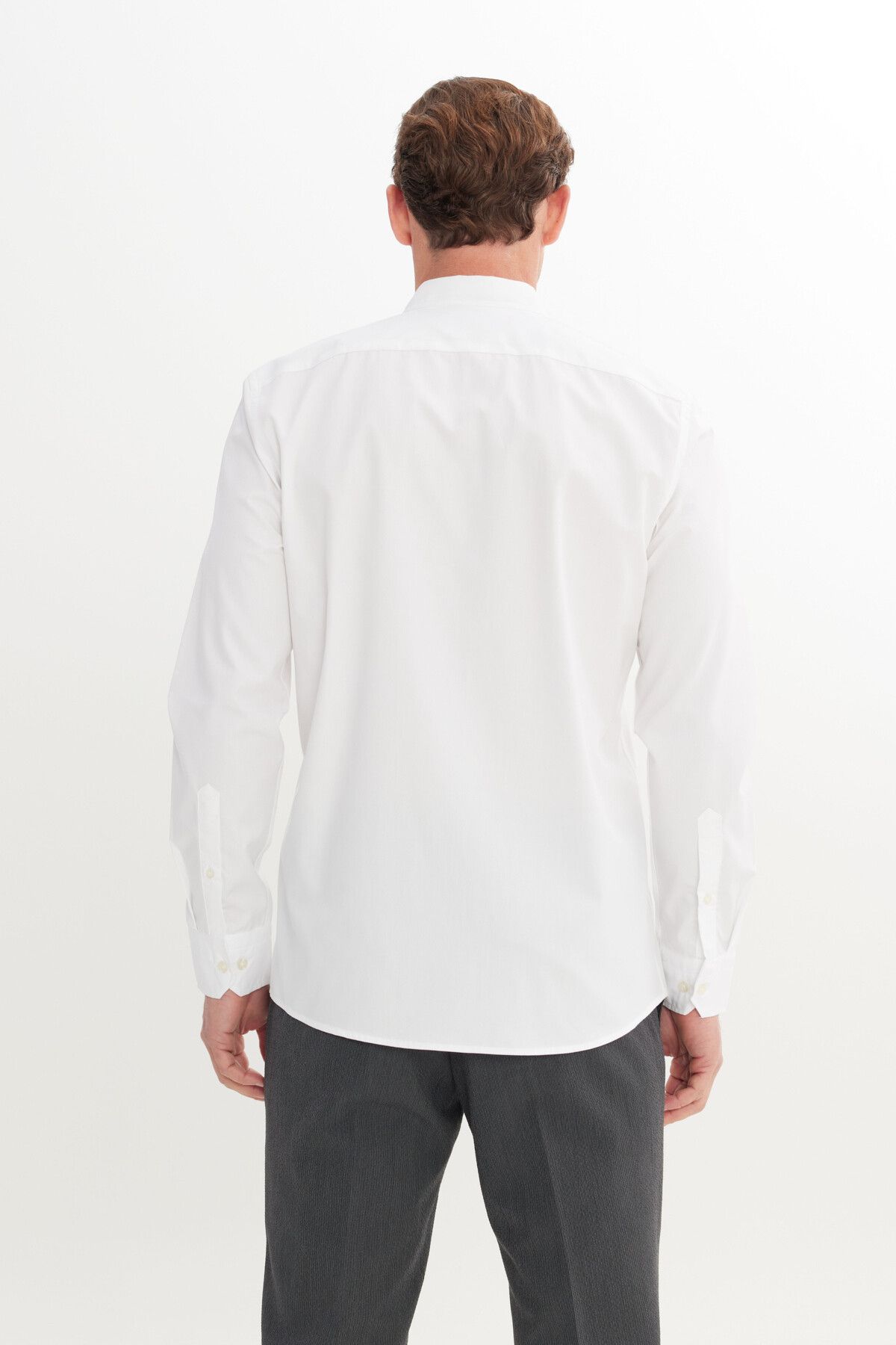 Men's White 100 %Cotton Tailorered Slim Fit Narrow Cutting button with button shirt