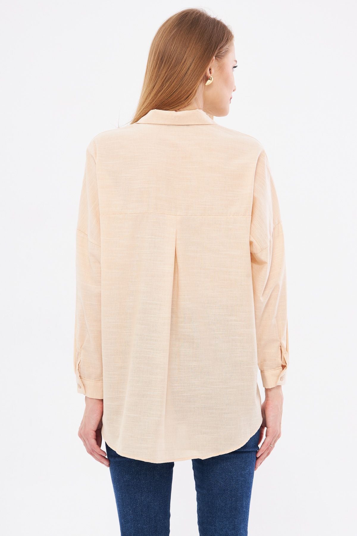 Woman Beige striped looking over the long basic shirt ARM-23Y001129