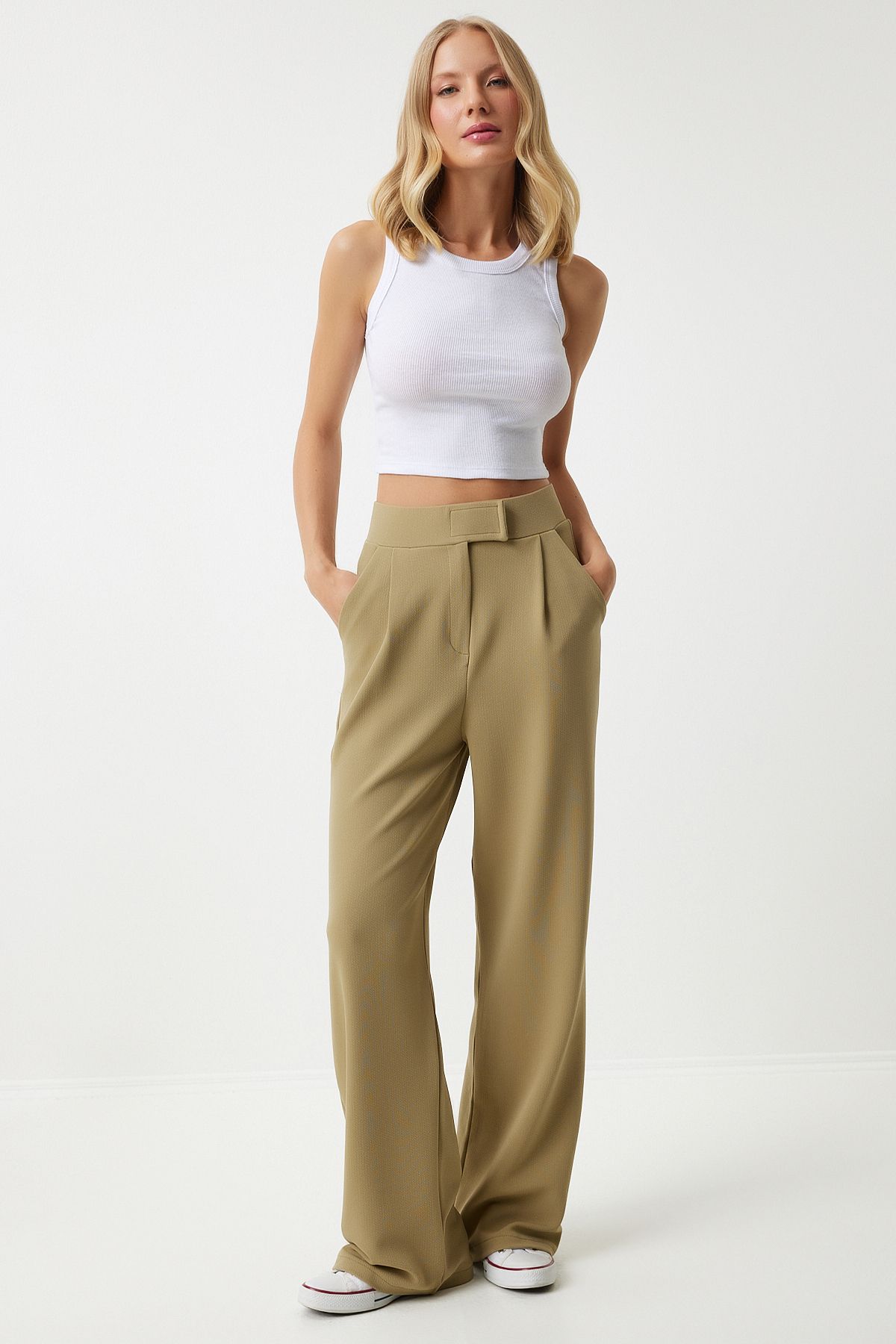 Woman Open Khaki Waist Calcare Casual Woven Pants RV00150