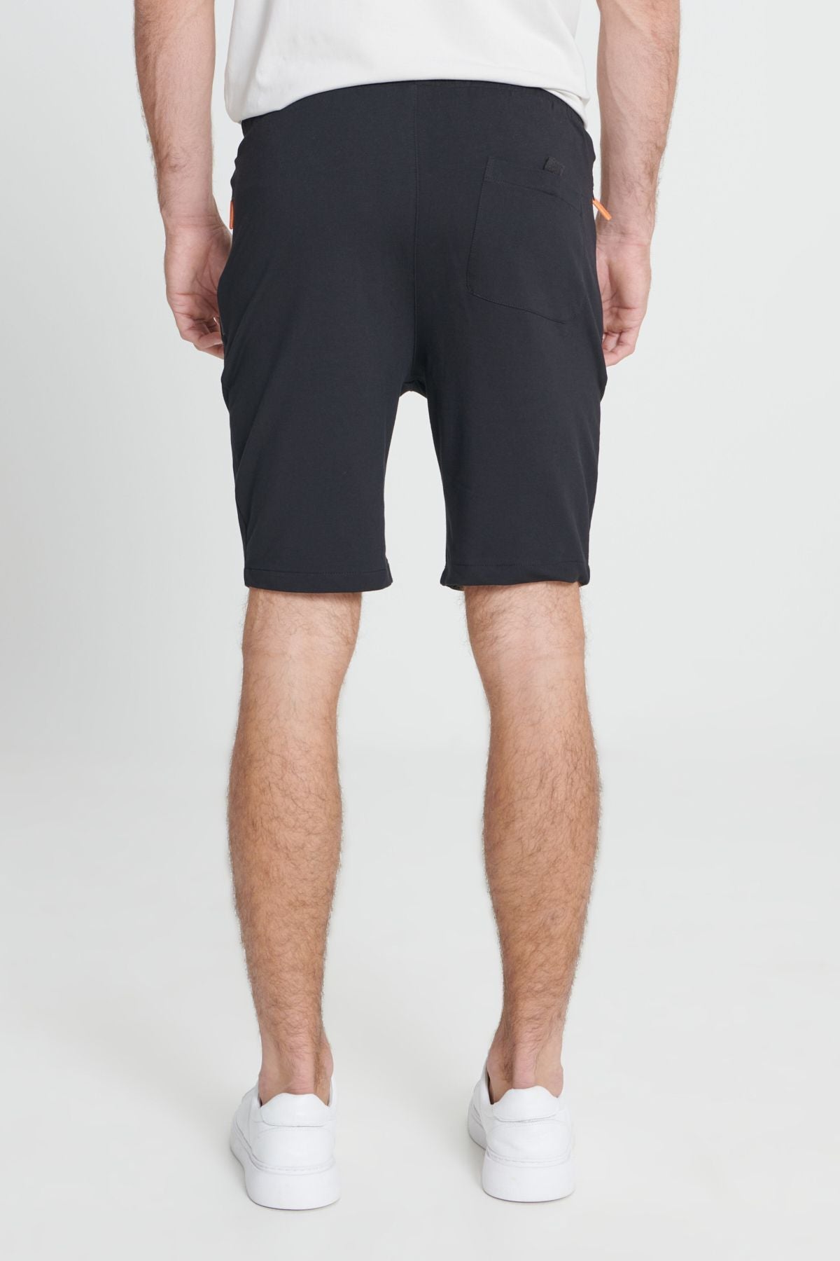 Men's Black Standard Fit Normal Cutting Cotton Pocket Shorts