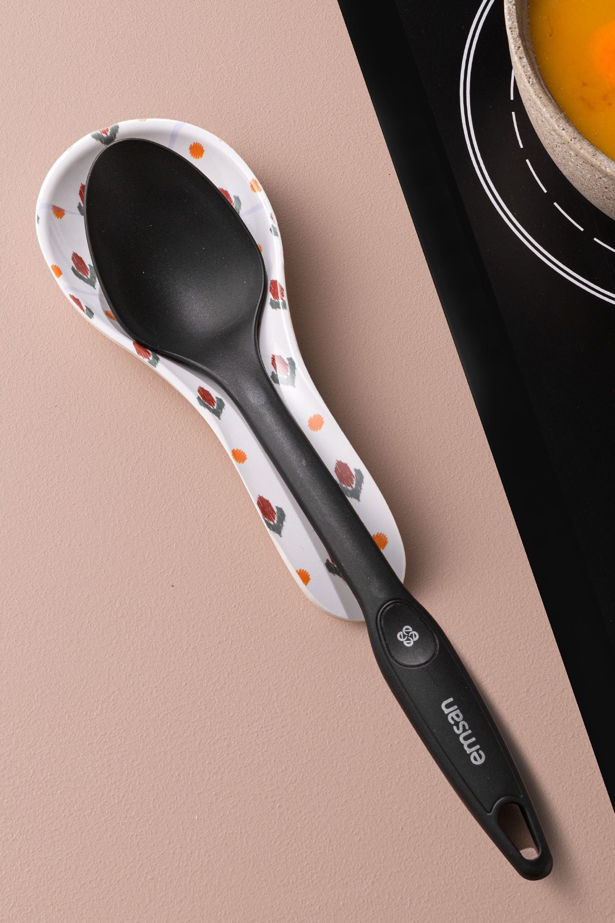 Ethnic spoon mat