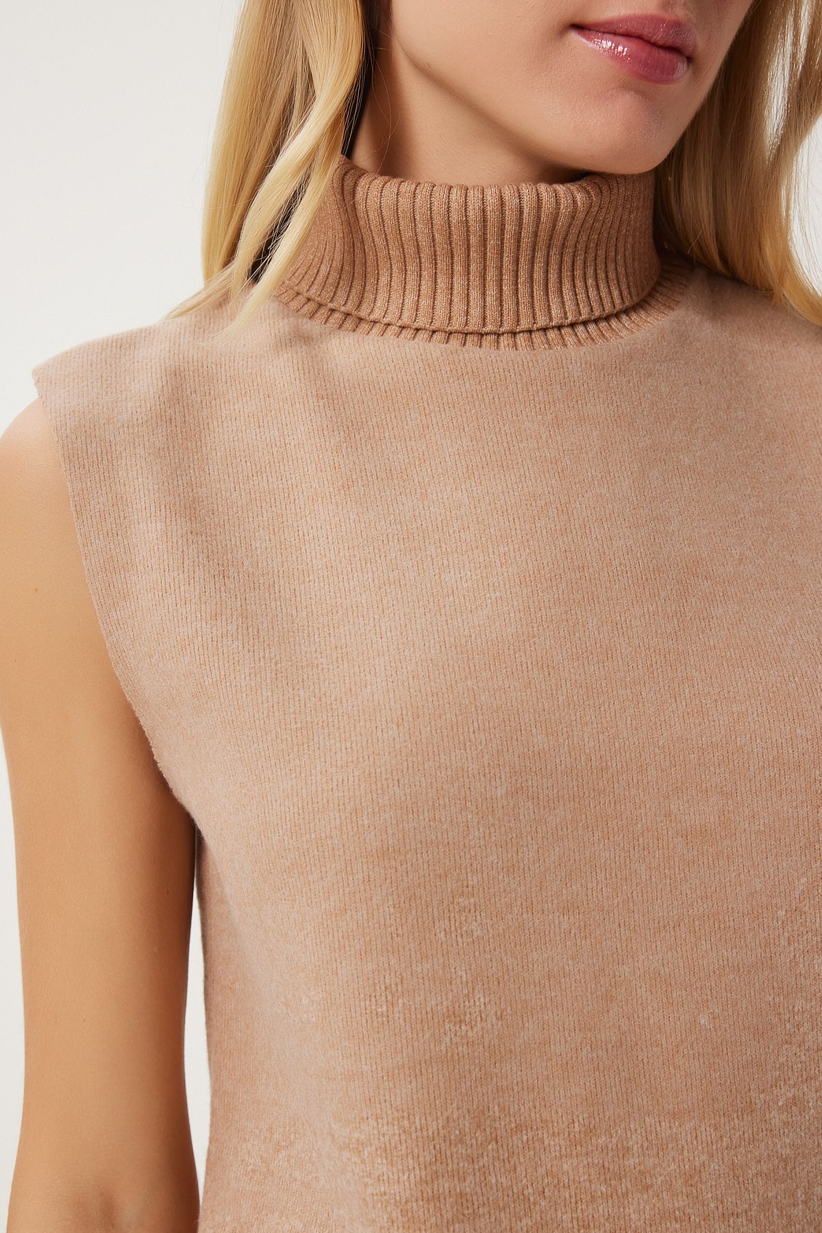 Female Biscuit Fisherman Collar Conscious Triko Blouse CV00044
