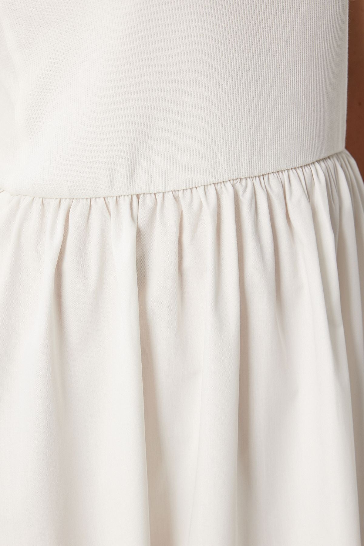 Woman White Sleeveless Weave Dress FN03257
