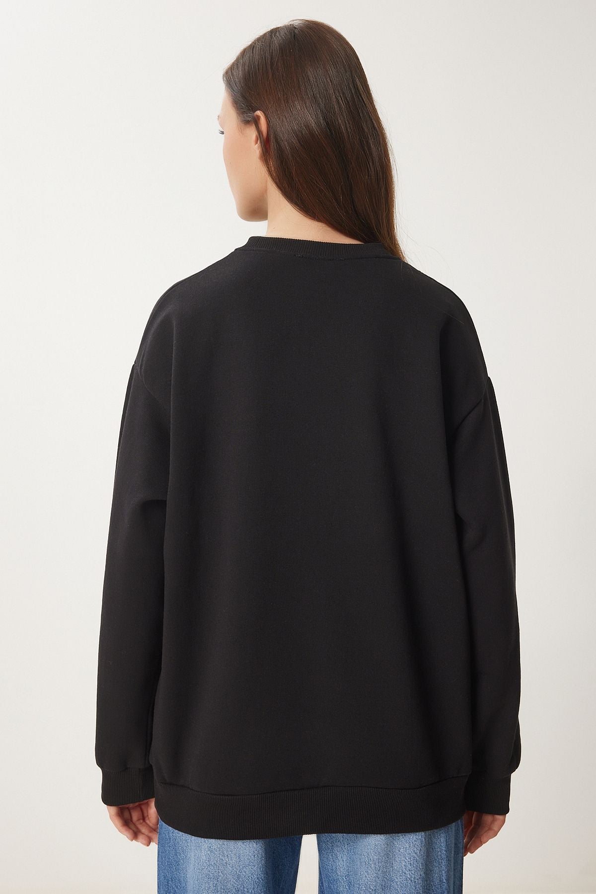 Female Black Basic Sweatshirt OW00001