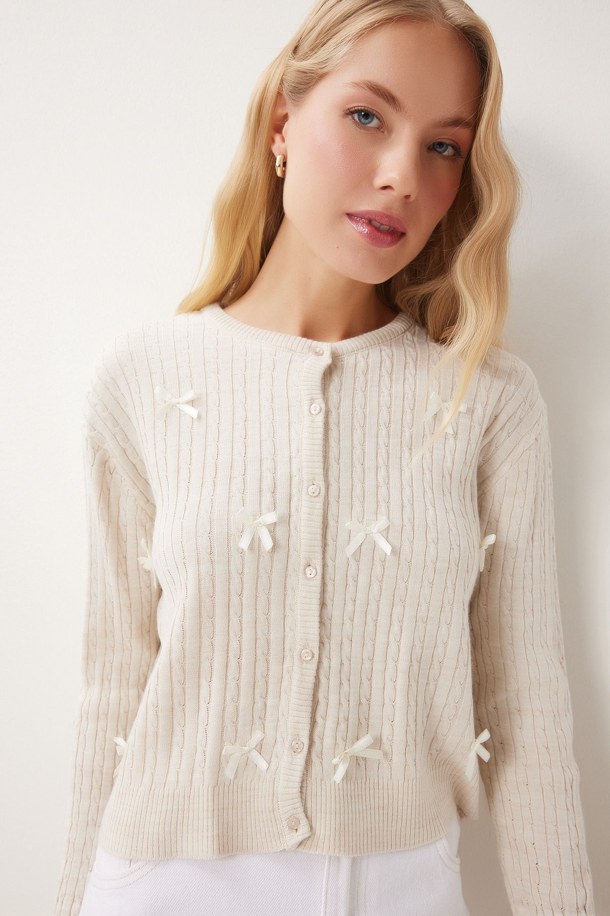 Women's Cream Bow Braided knitted cardigan PF00102