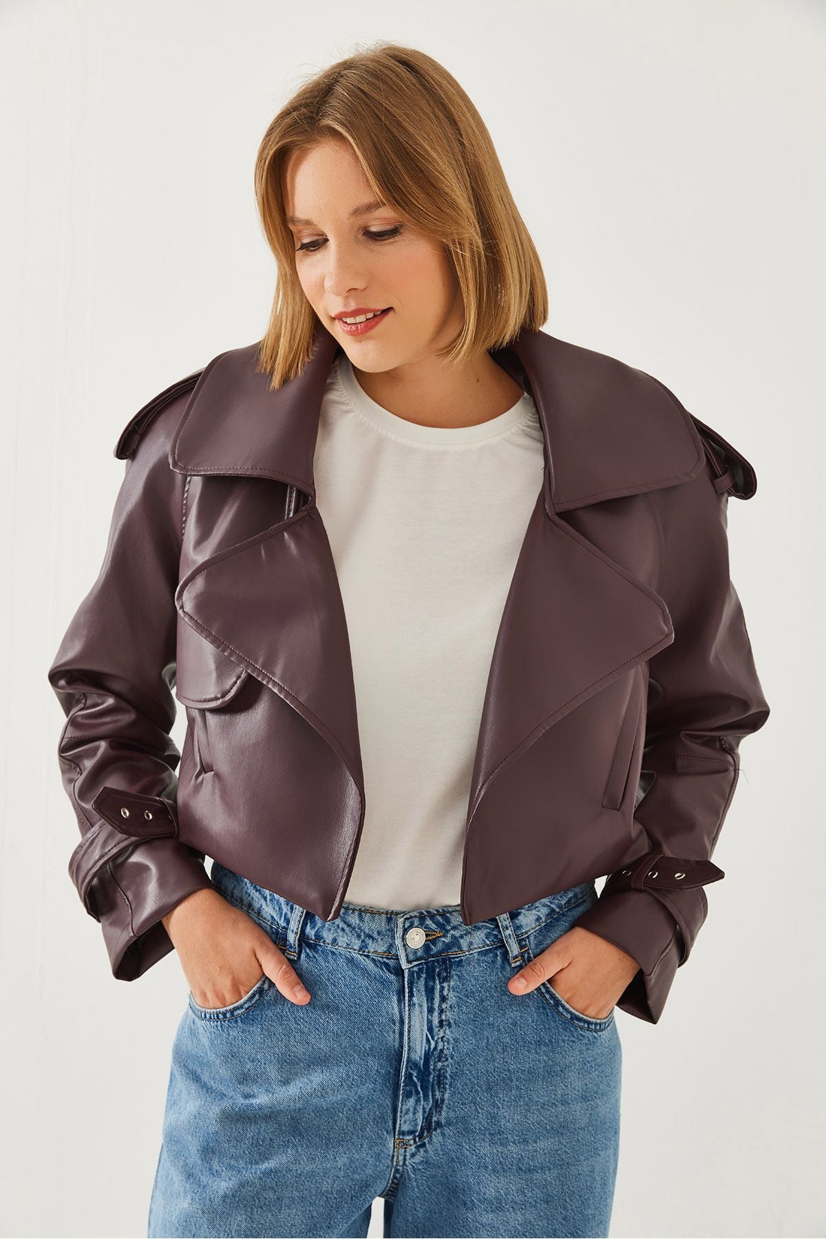 Woman Oversize Artificial Leather Jacket 8514 60251940