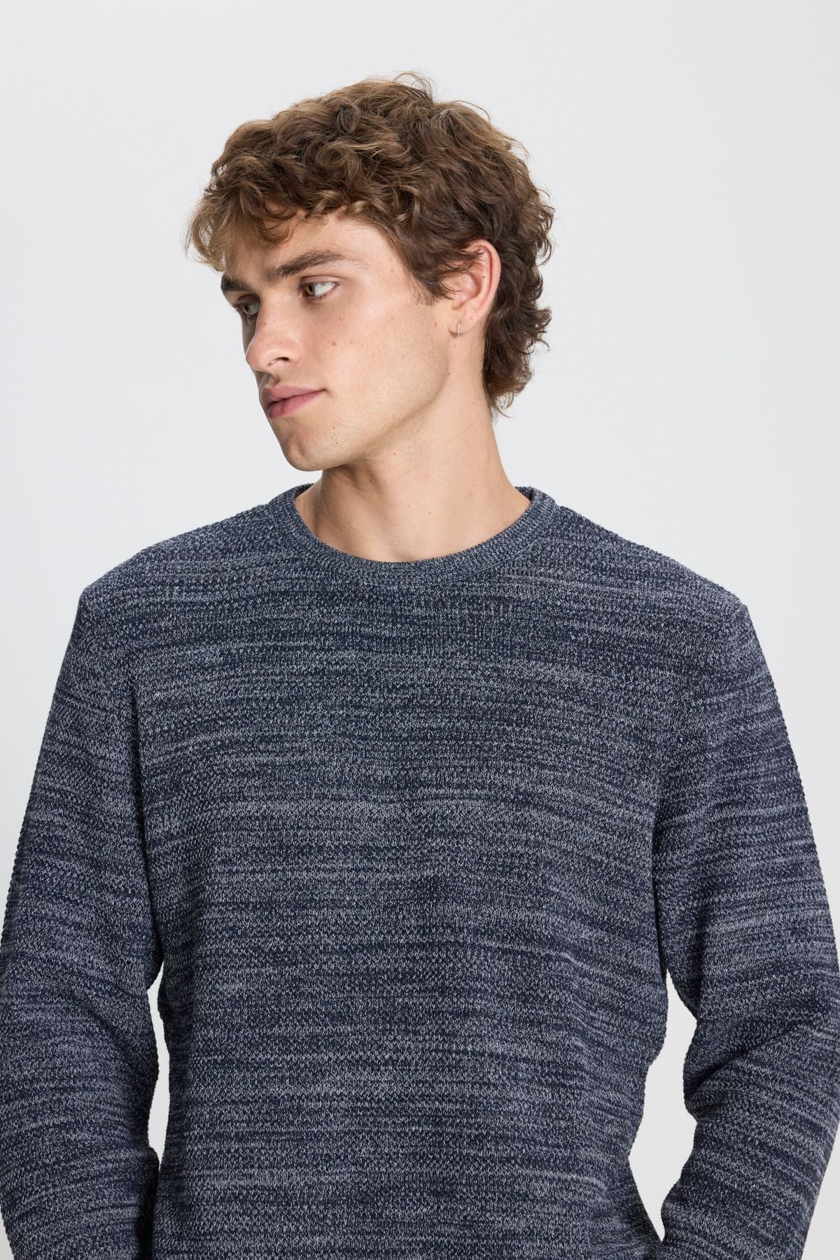 Men's navy blue-gray standard fit normal cut bike collar patterned knitwear sweater