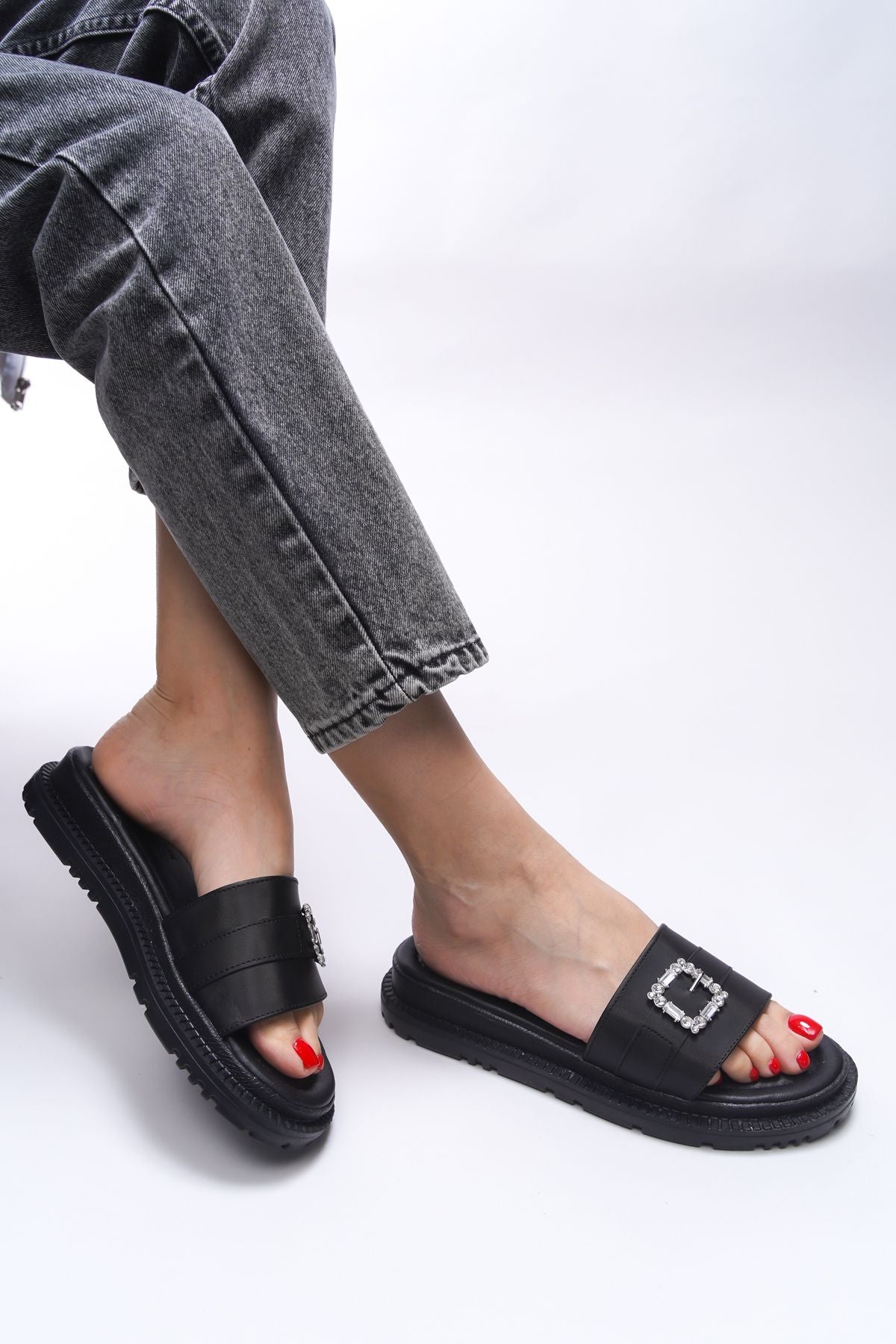Johkilia Woman Slippers 0012603 Black Satin