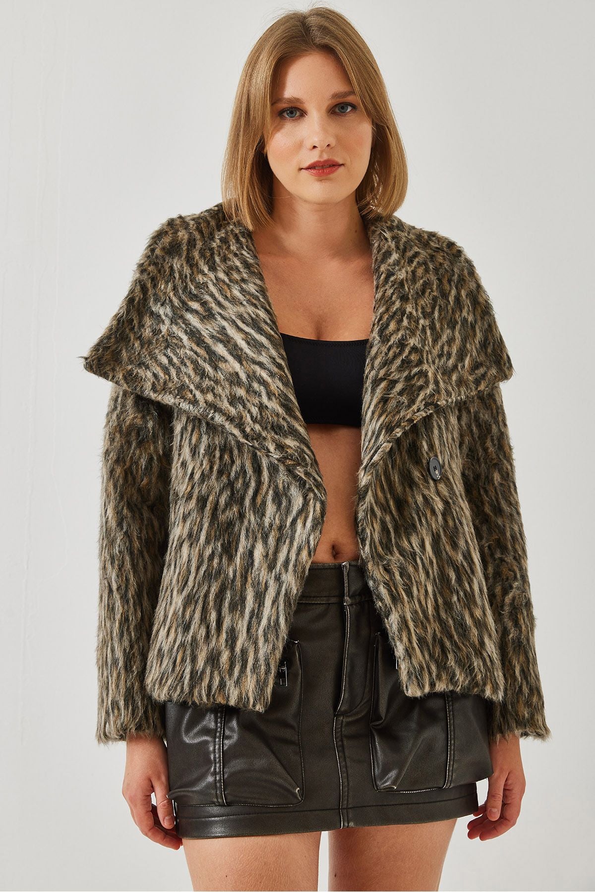 Female -Shardon Leopard Patterned Coat 60261031