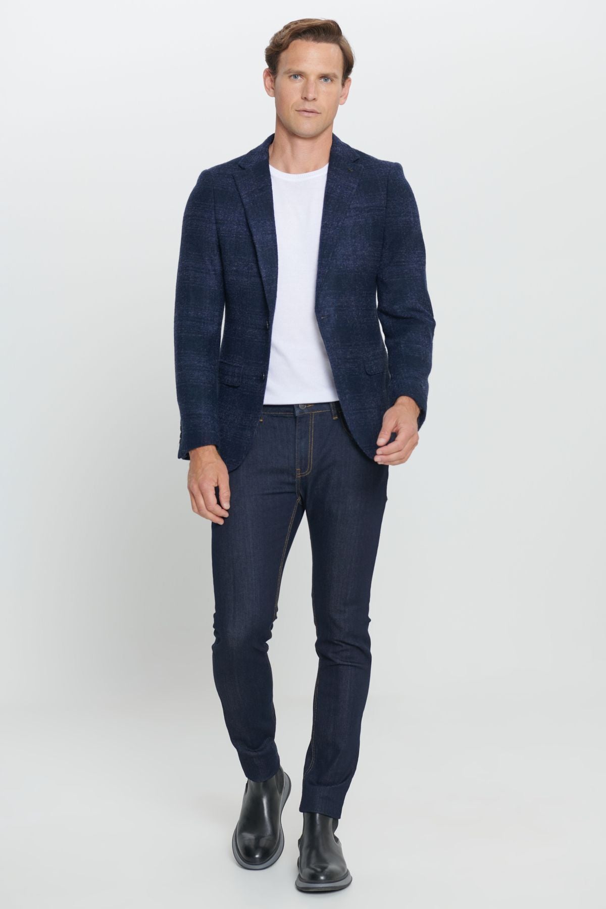 Men's navy blue slim fit narrow cut mono collar woolen blazer jacket