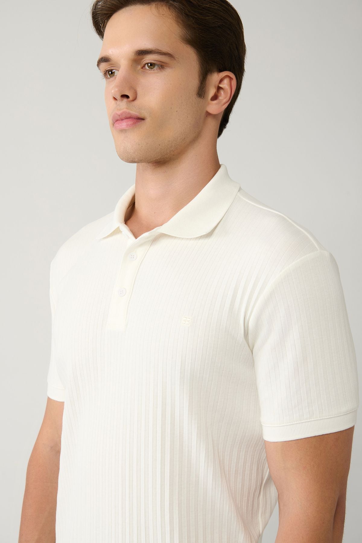 Men's White Polo collar T-shirt 3 buttoned jacquari regular fit A41y1354