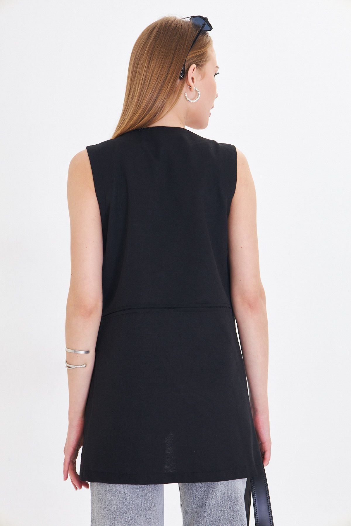 Female black zero collar sewing detailed vest ARM-25Y001019